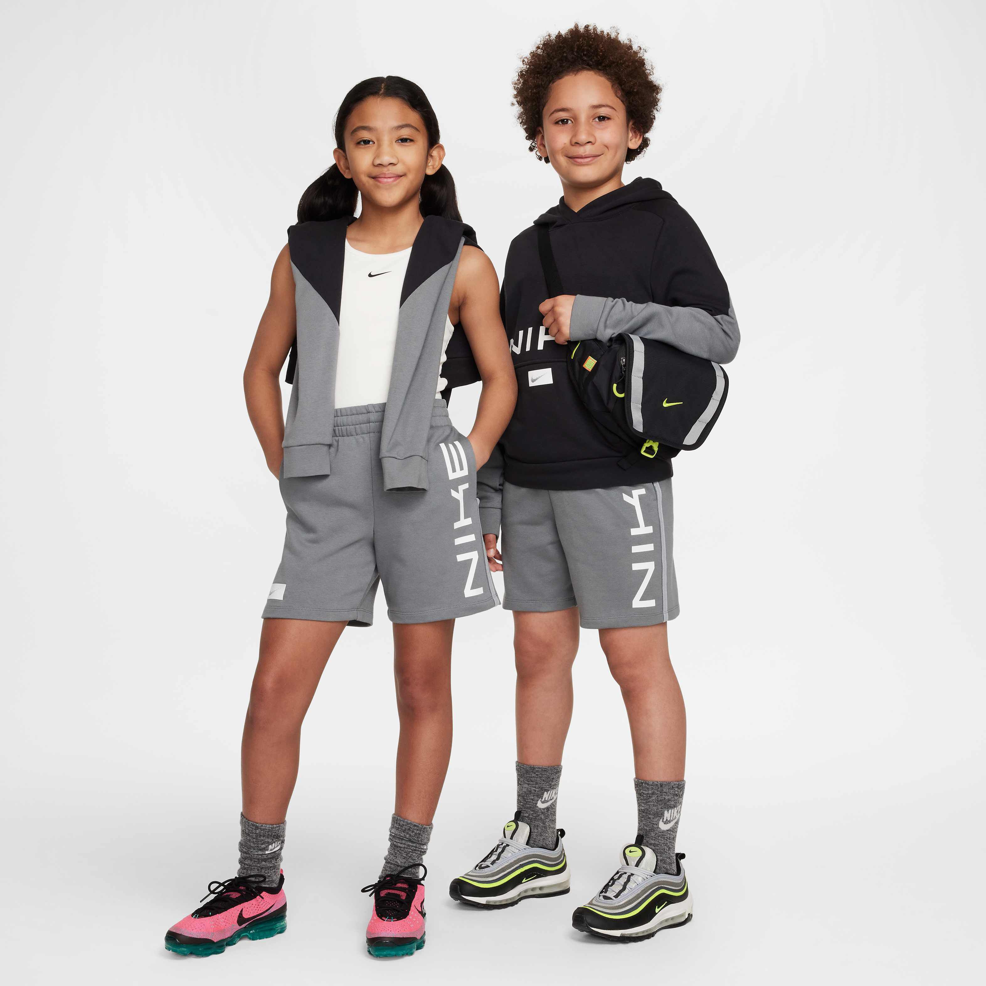 نايكي مالتي image number 8