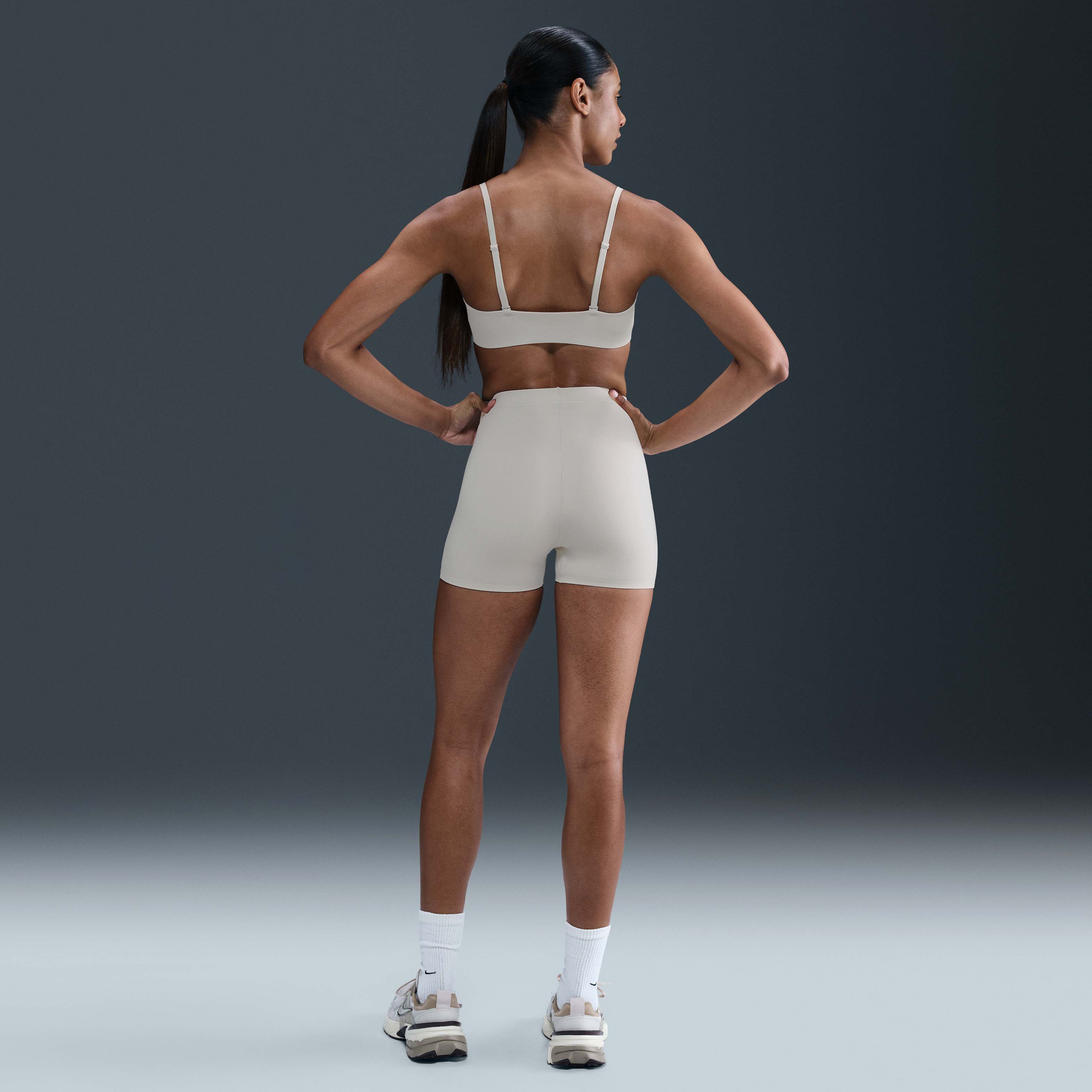 Nike Form image number 4