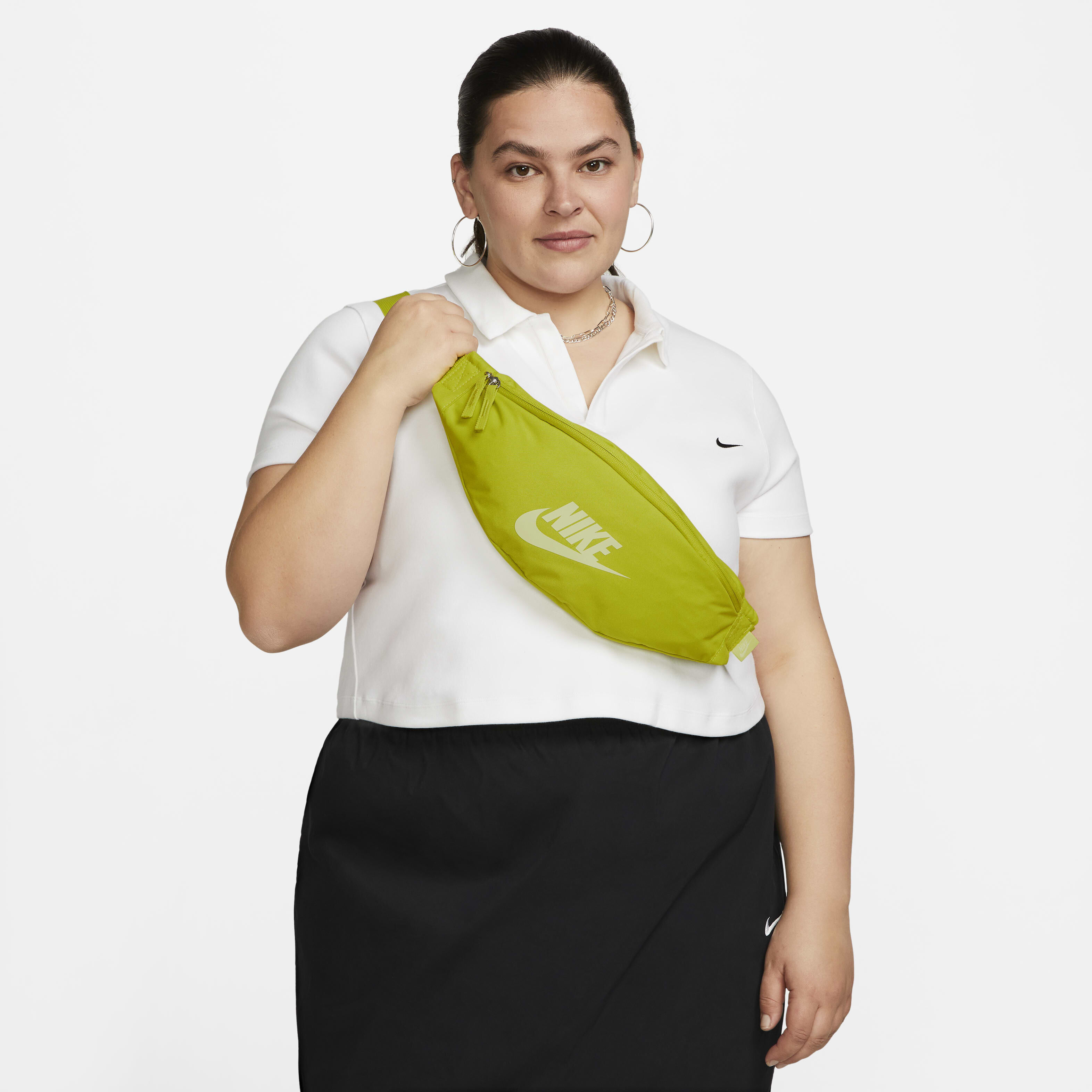 نايكي هيرتج image number 1