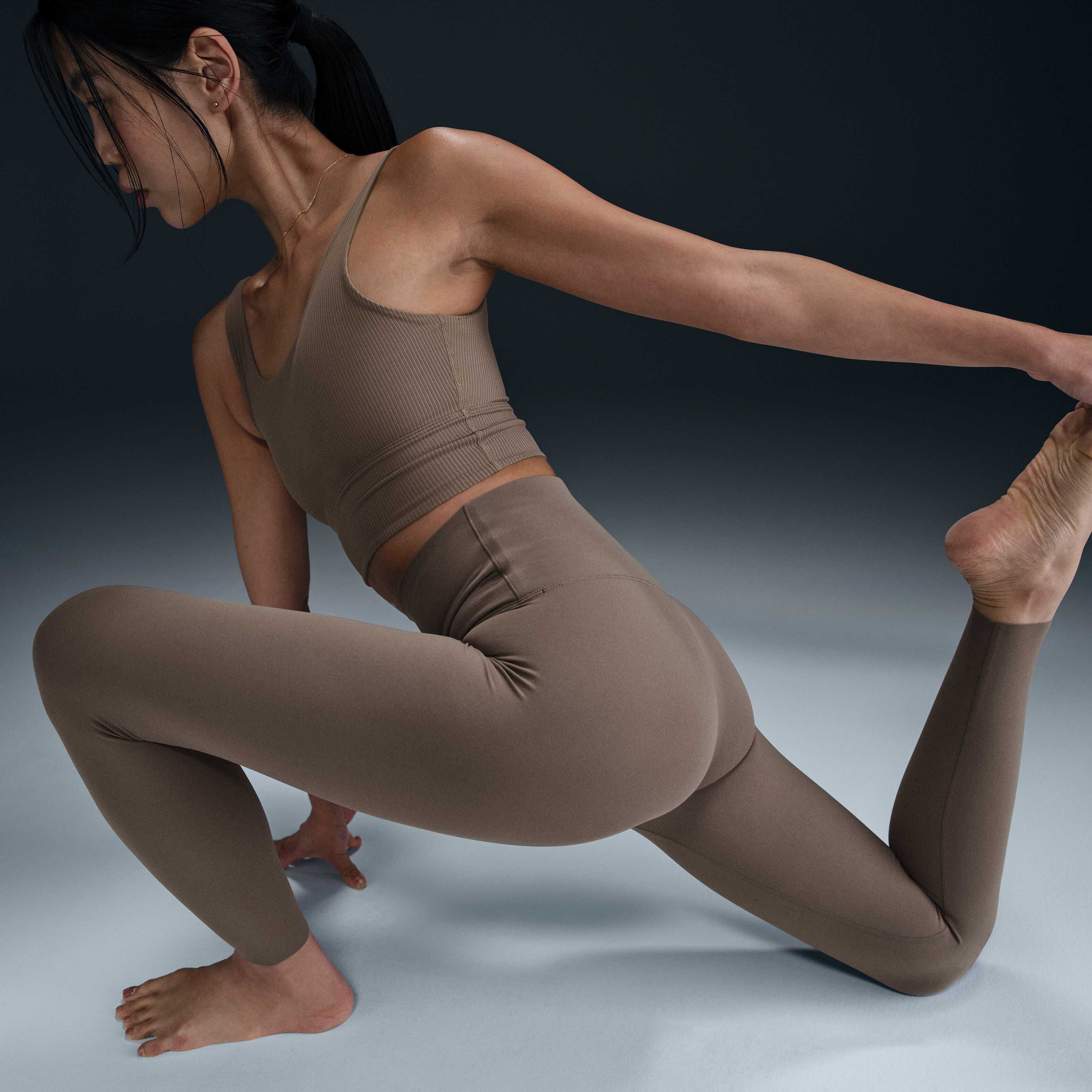 Nike Zenvy image number 4