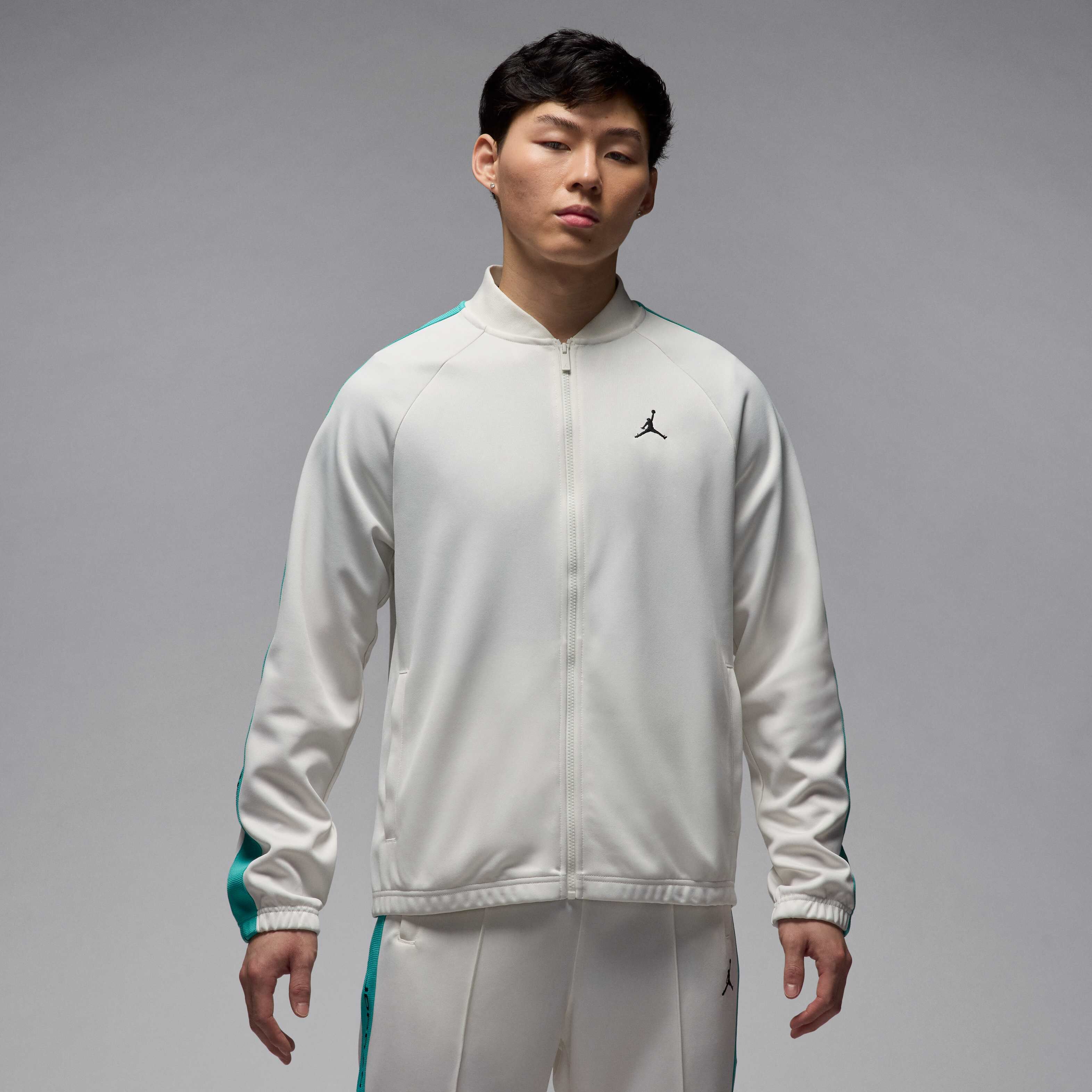 جوردن ايسنشالز image number 0