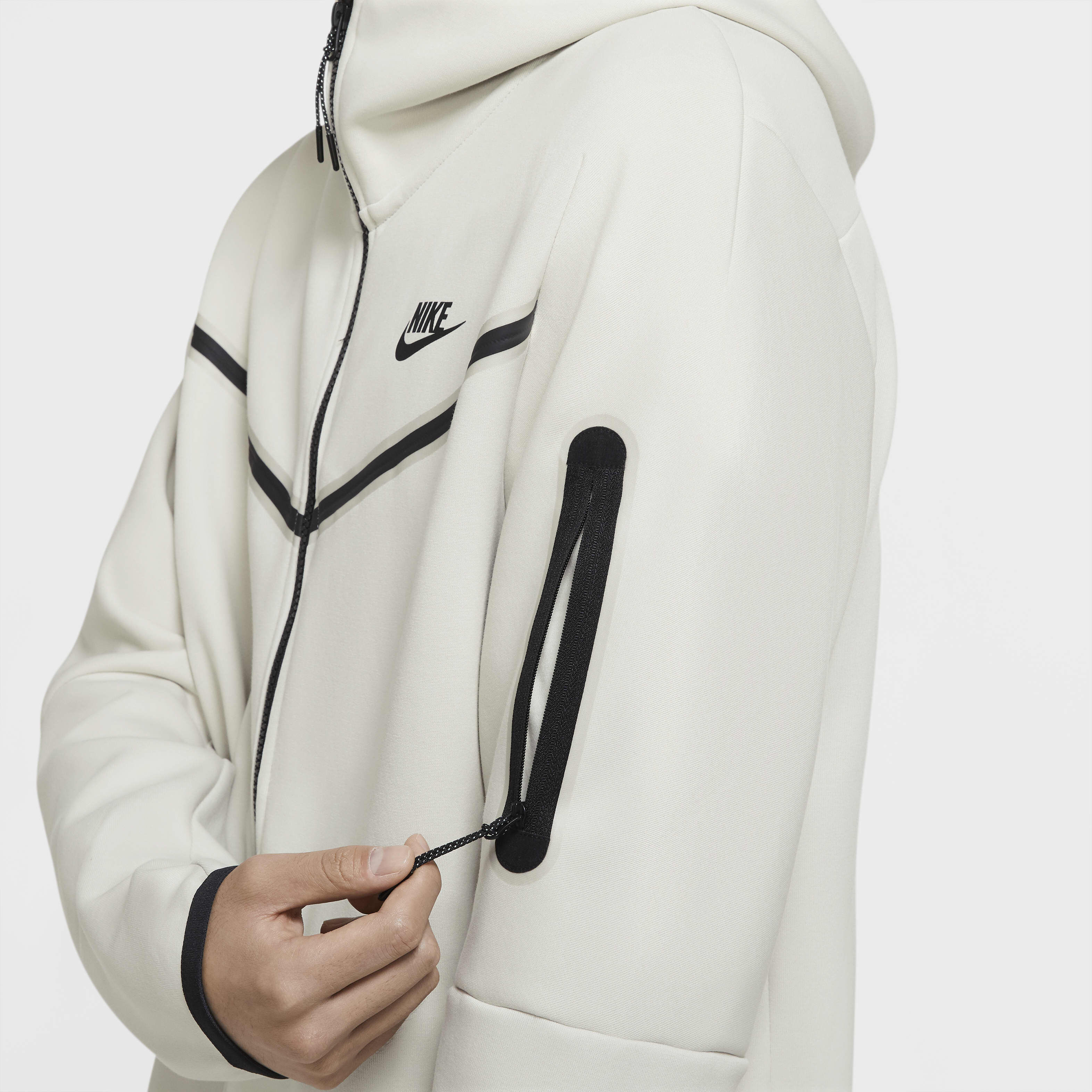 light bone nike tech fleece