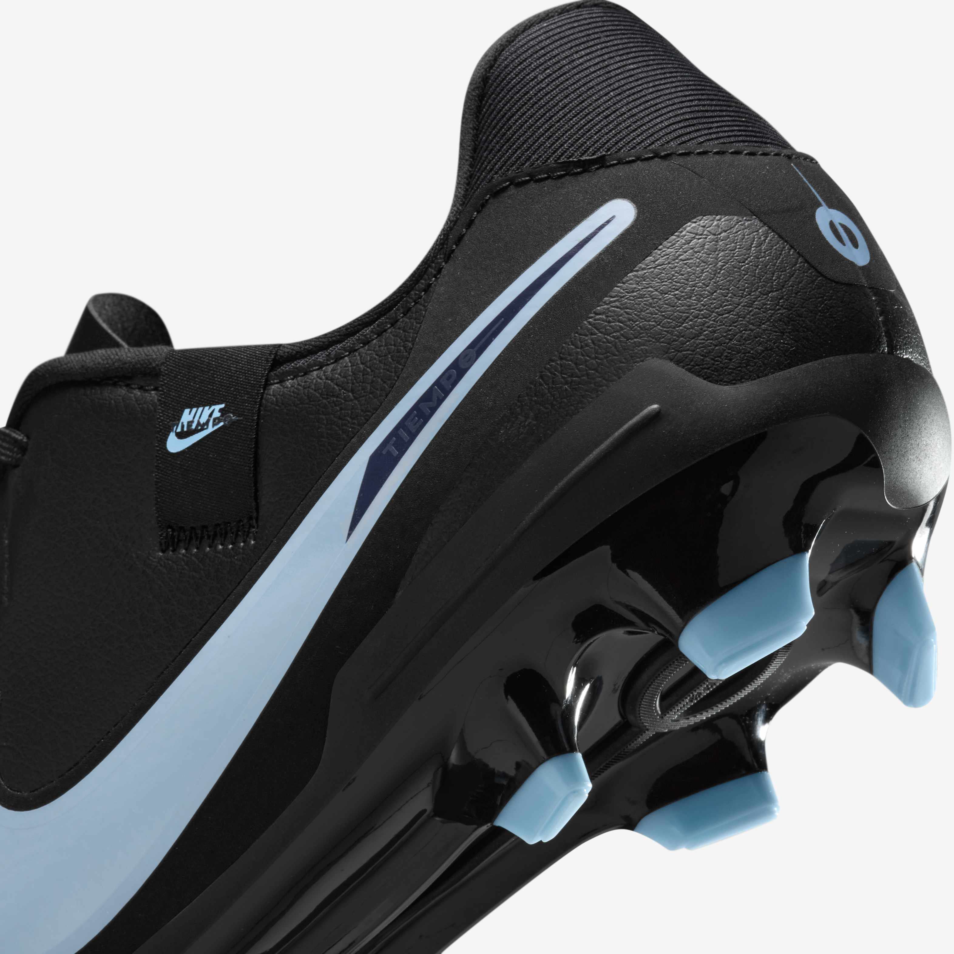 Nike Tiempo Legend 10 Academy image number 8