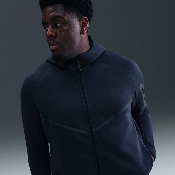 Nike Tech image number 12 Nike Tech image number 12