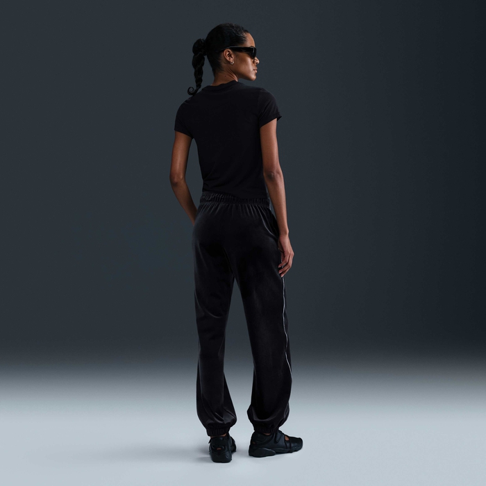 Nike Sportswear Chill Knit image number 4 Nike Sportswear Chill Knit image number 4