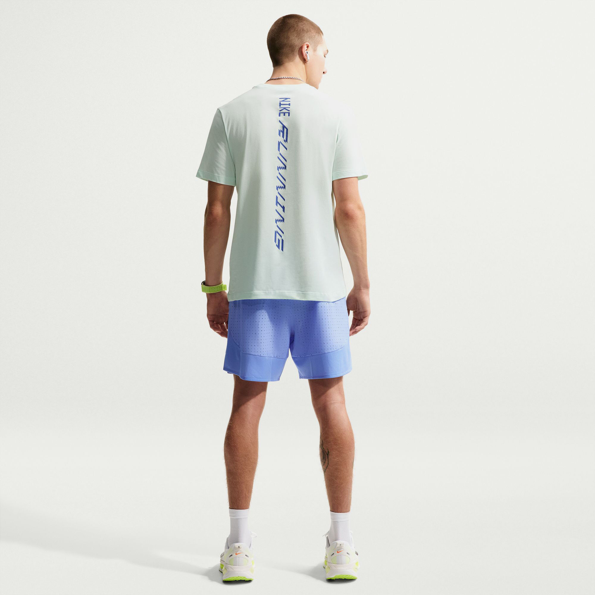 Nike Challenger Breathe image number 1