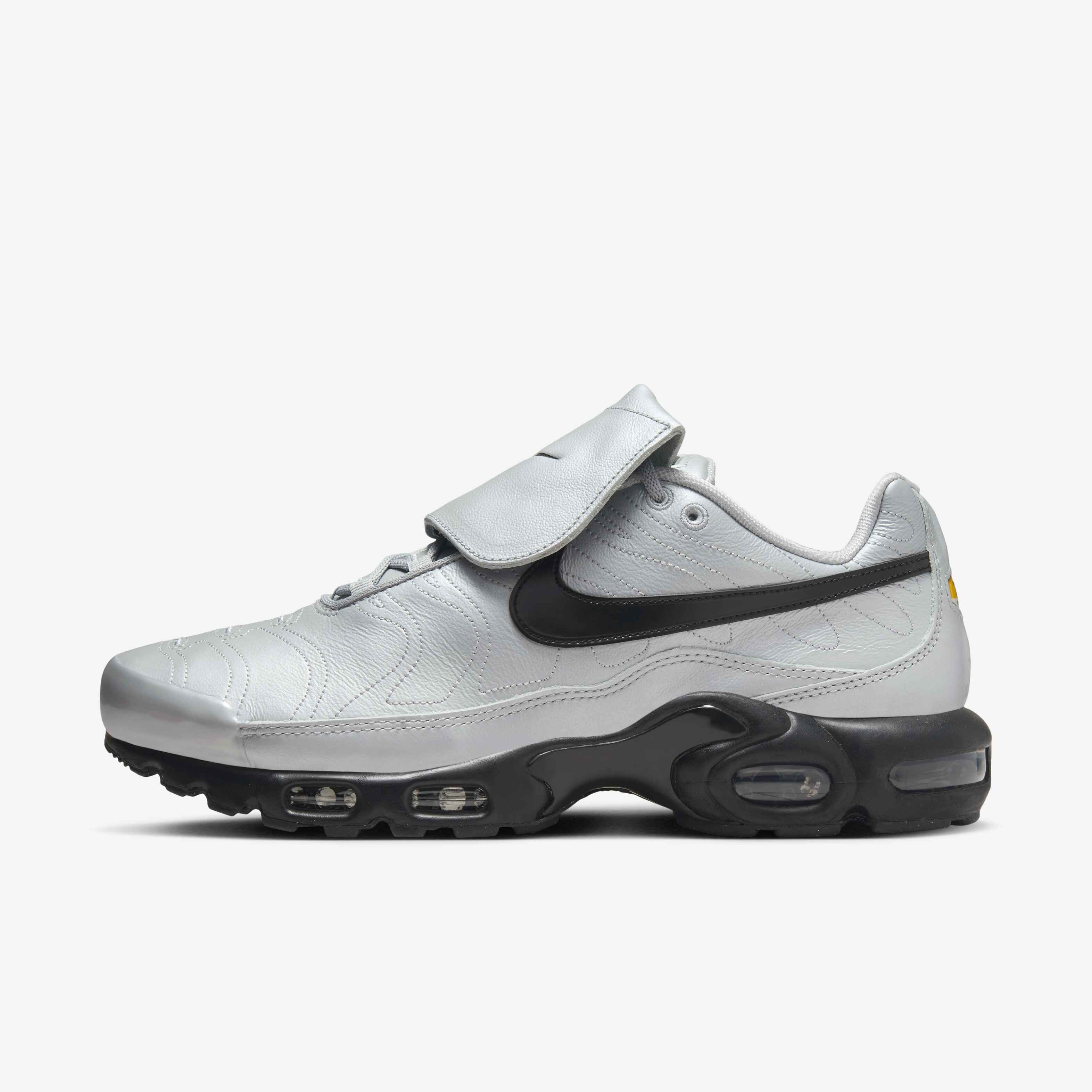 Nike air max plus men's shoe white top