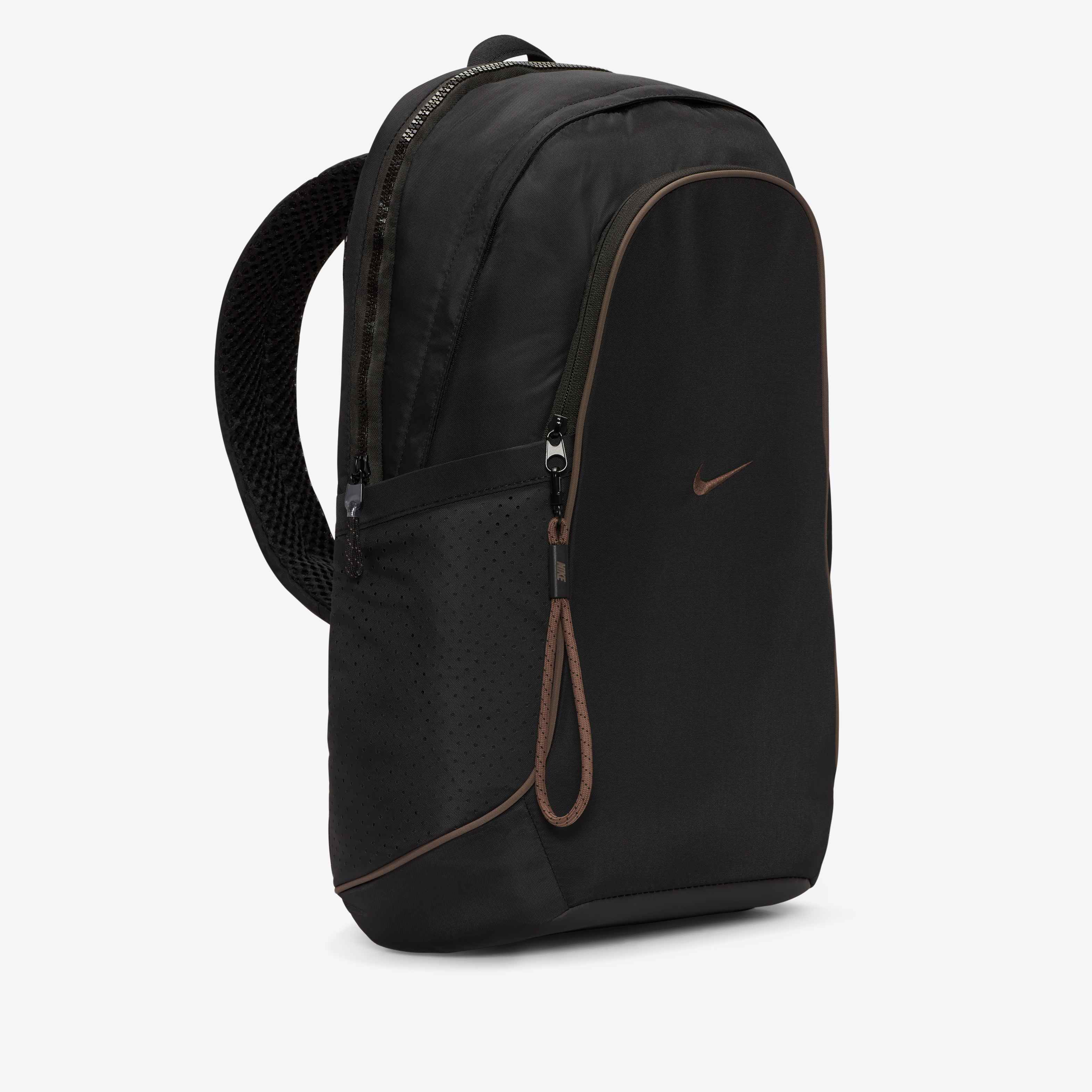 Nike Sportswear Essentials image number 2