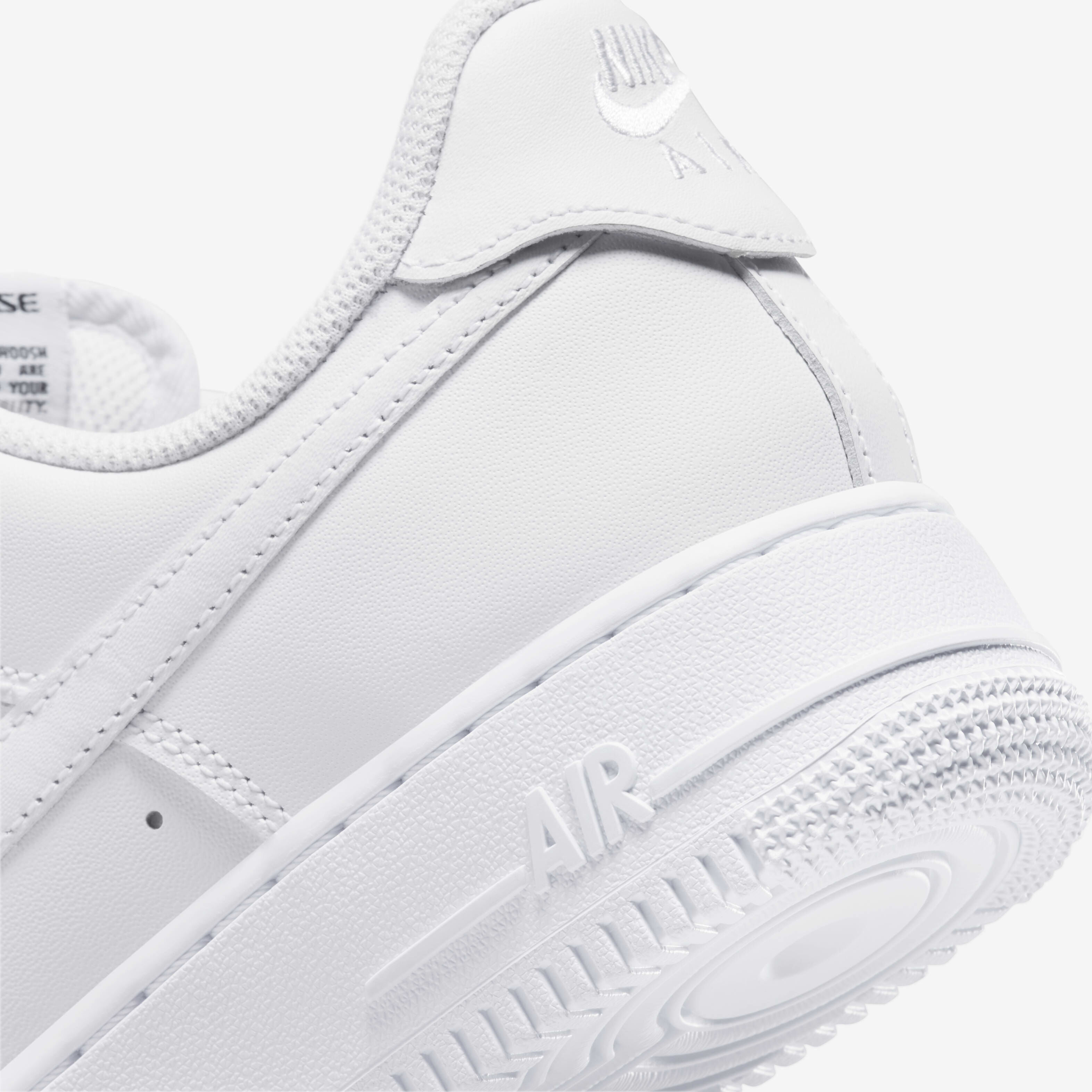 nike air force one tennis shoes