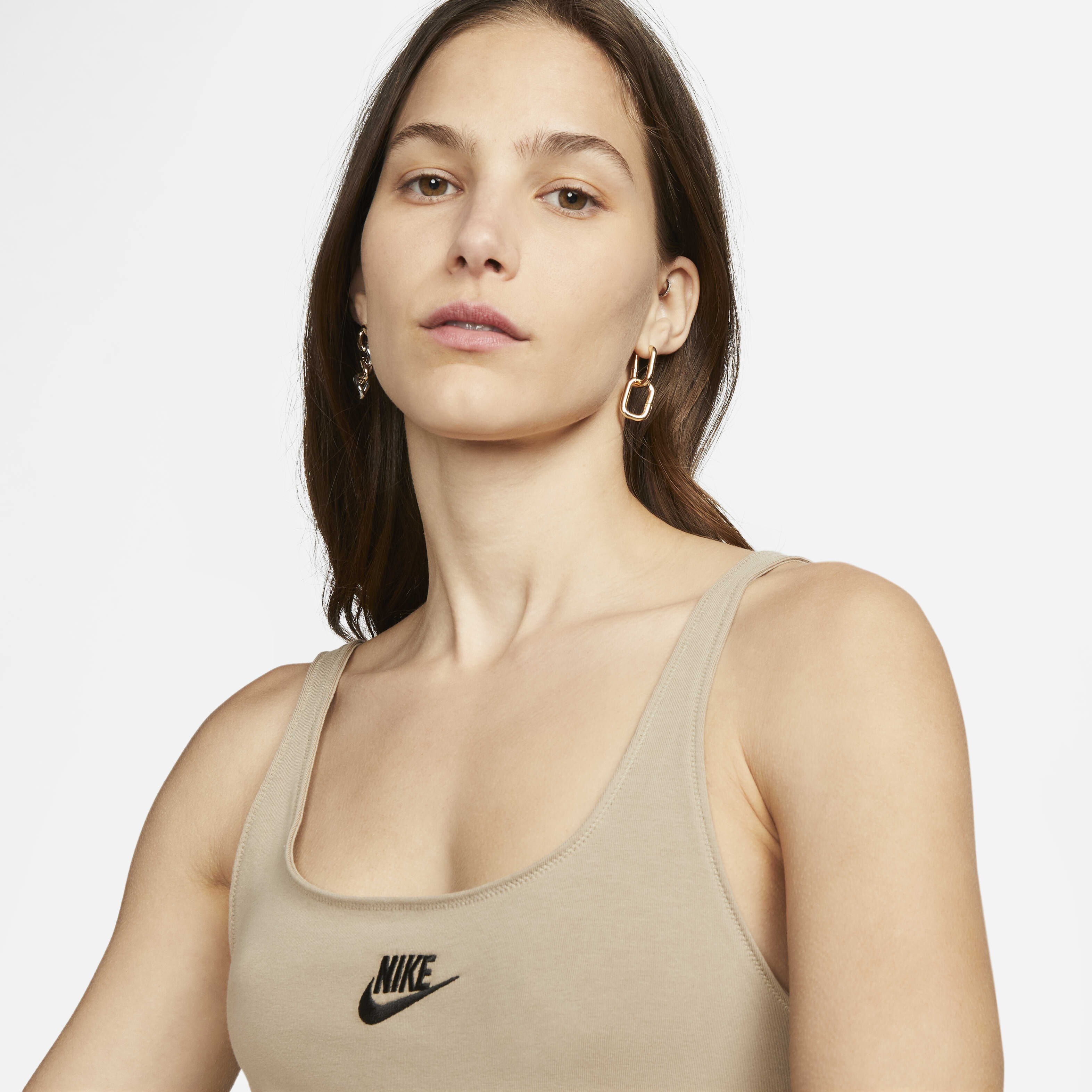 نايكي سبورتسوير image number 2