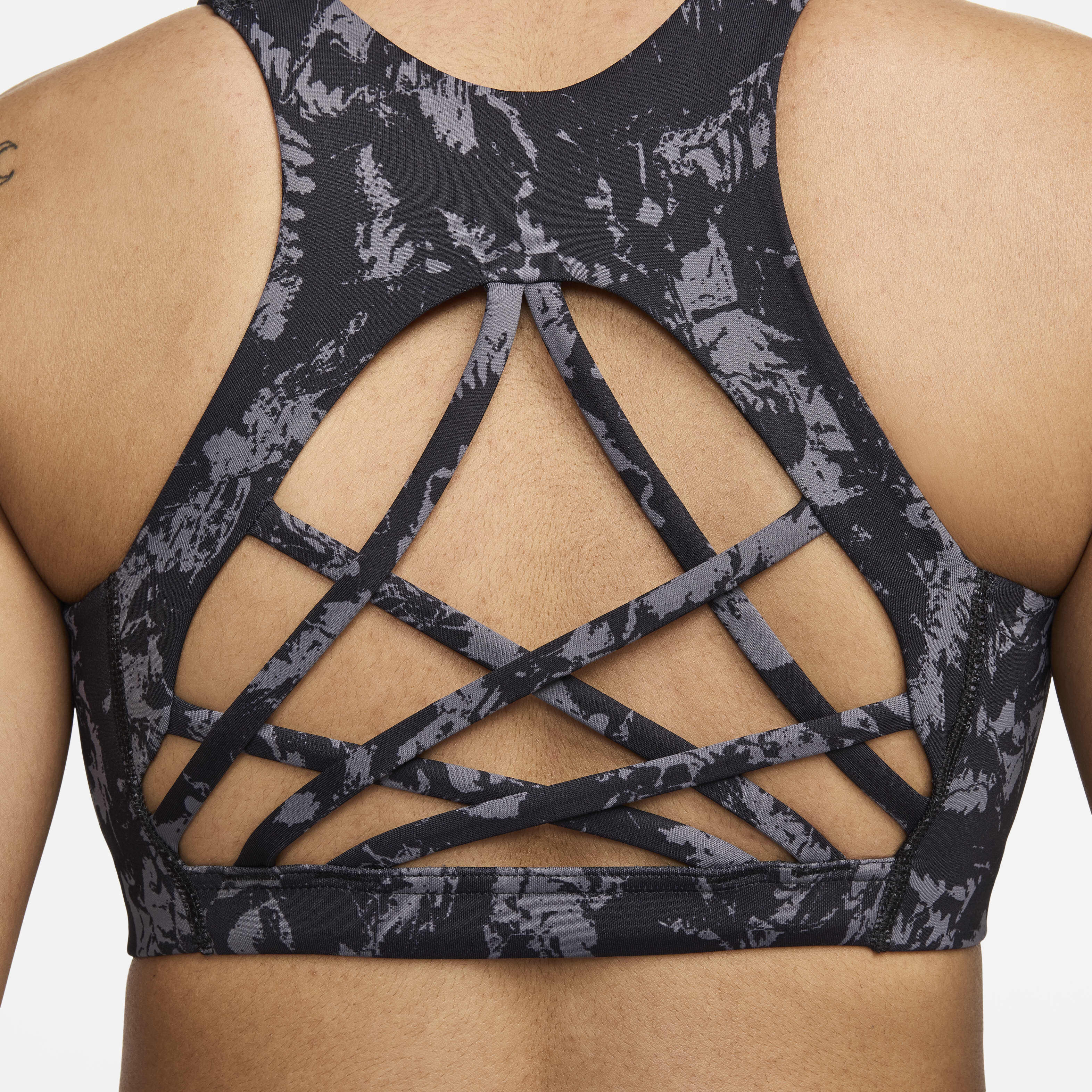 Nike One Strappy Back image number 3