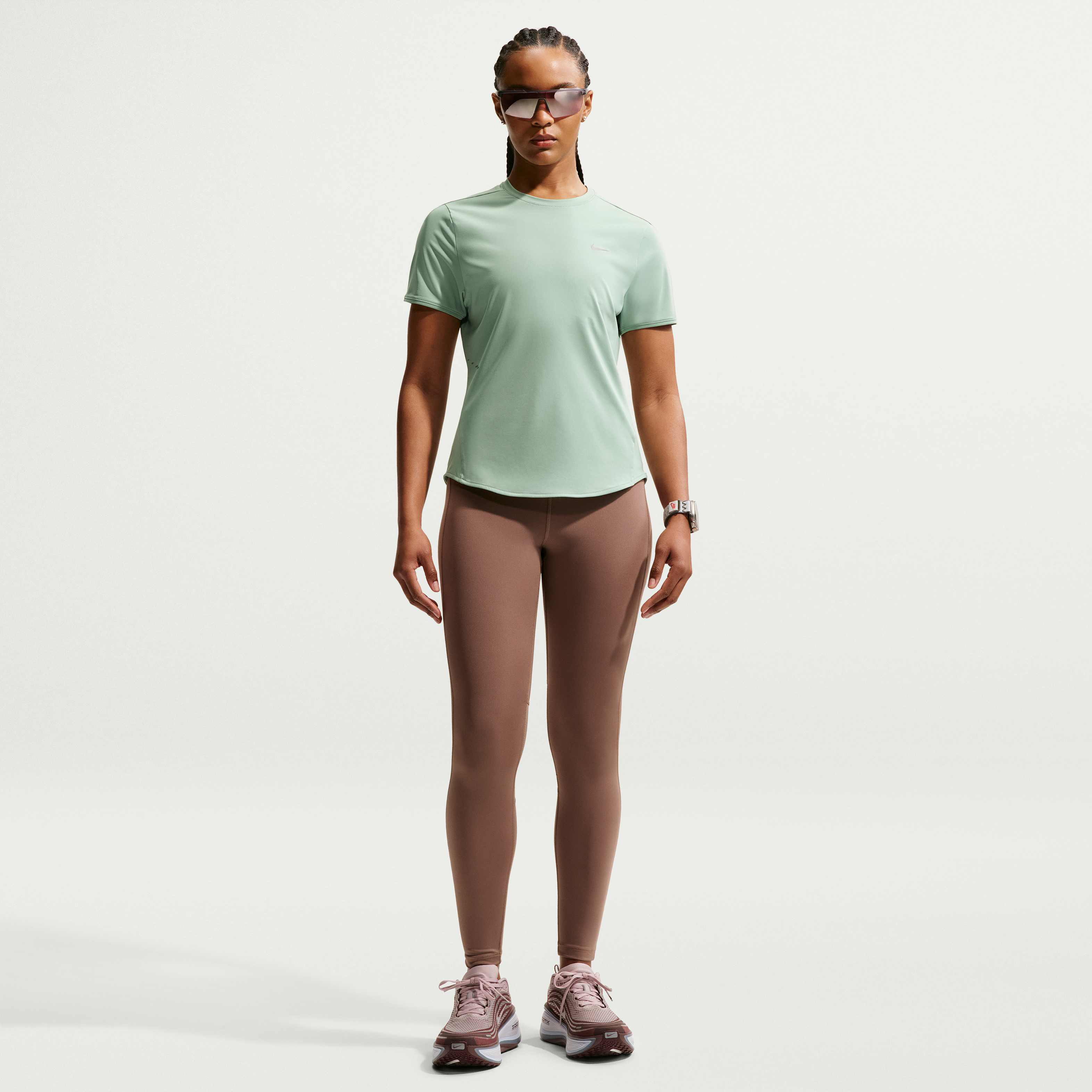 Nike Swift image number 3