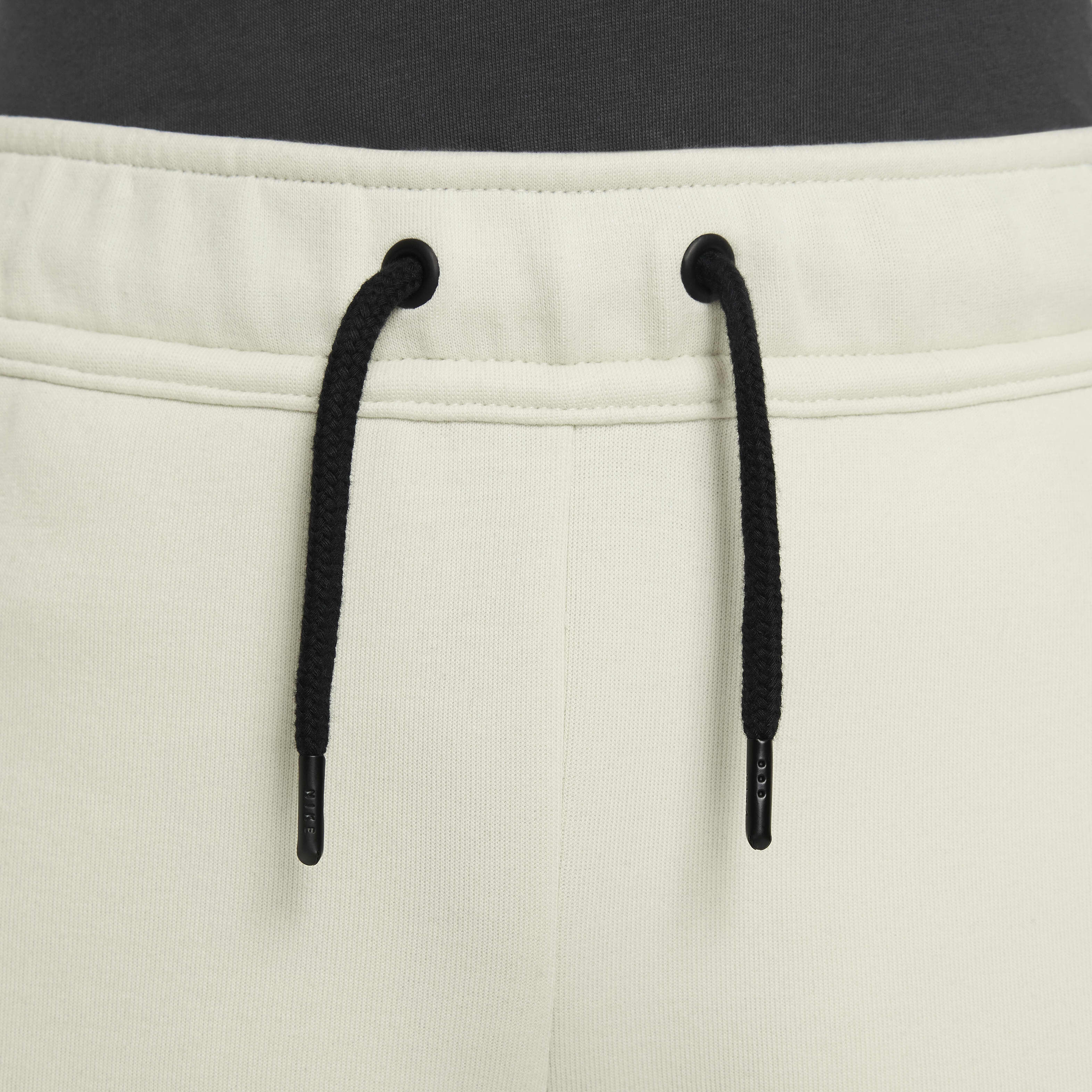 نايكي تك فليس image number 5