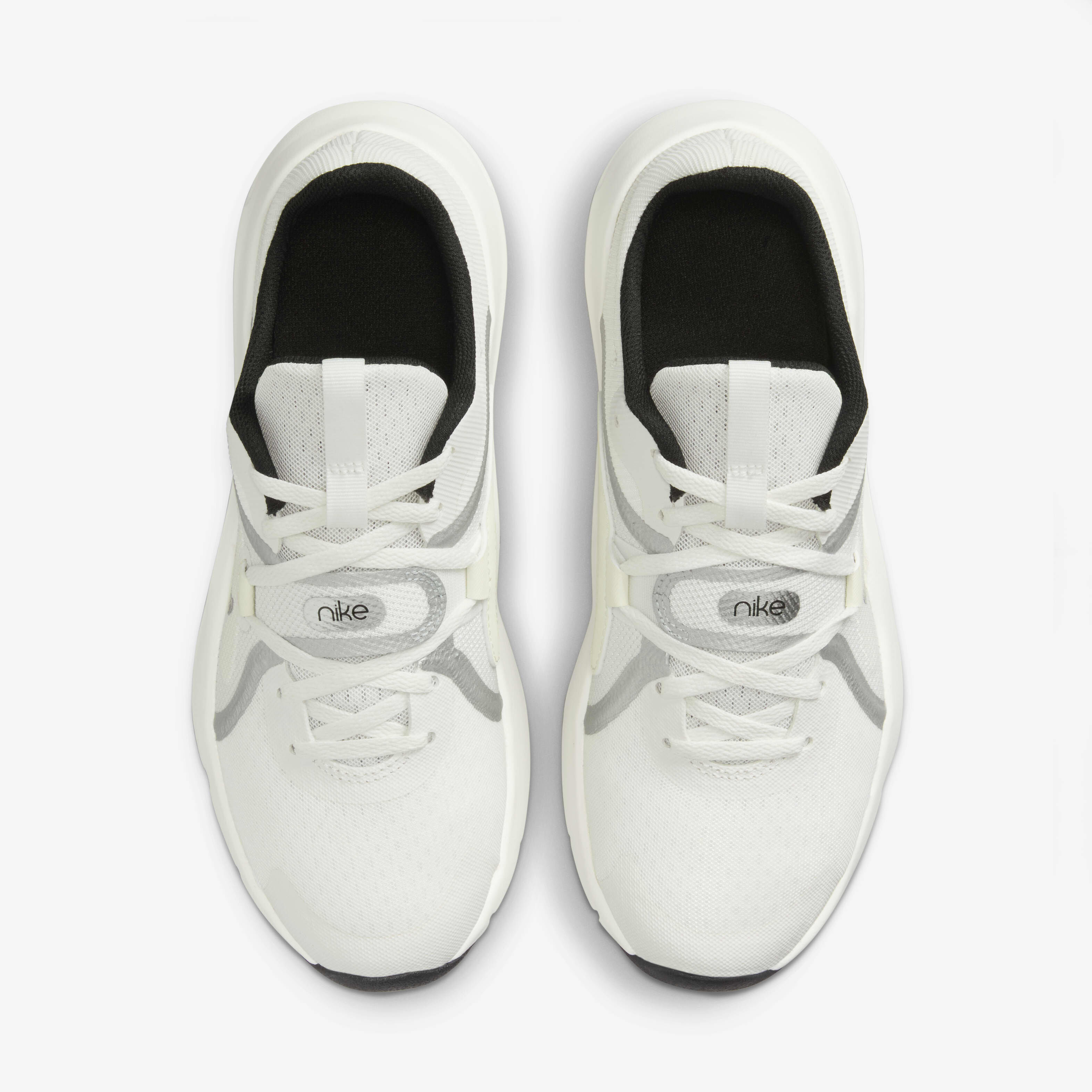 نايكي ان-سيزون TR 13 بريميوم image number 3