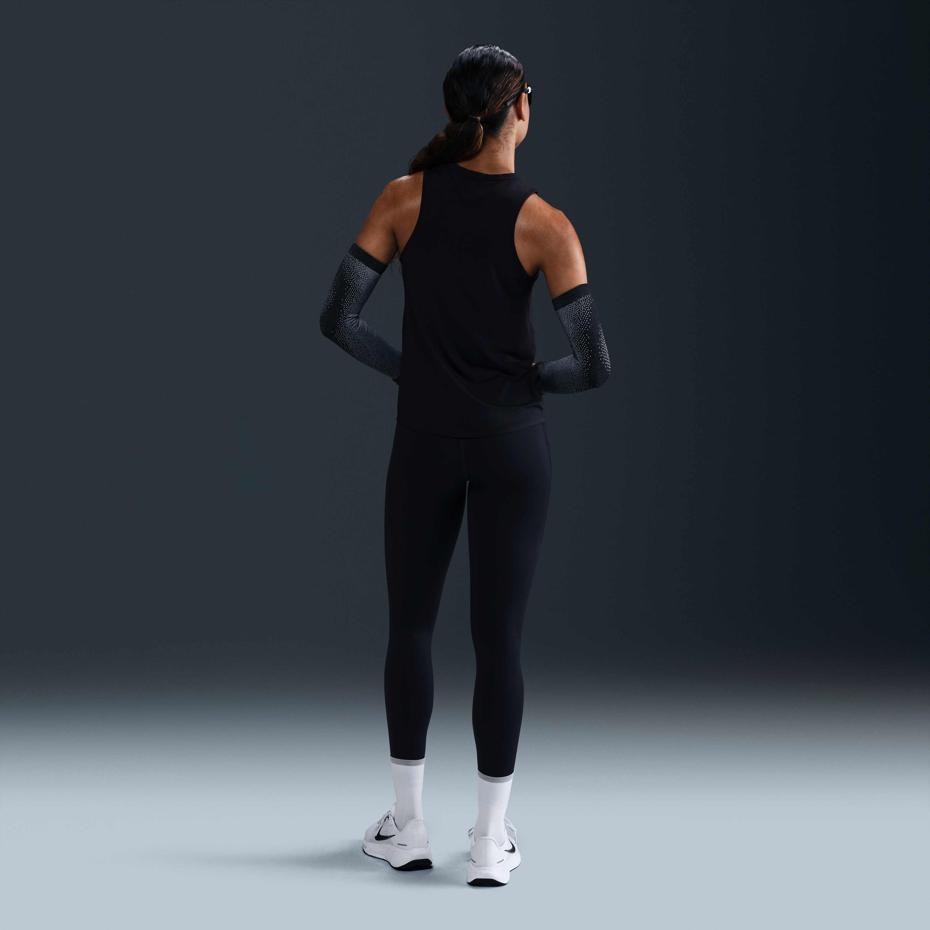 نايكي ون سووش image number 4