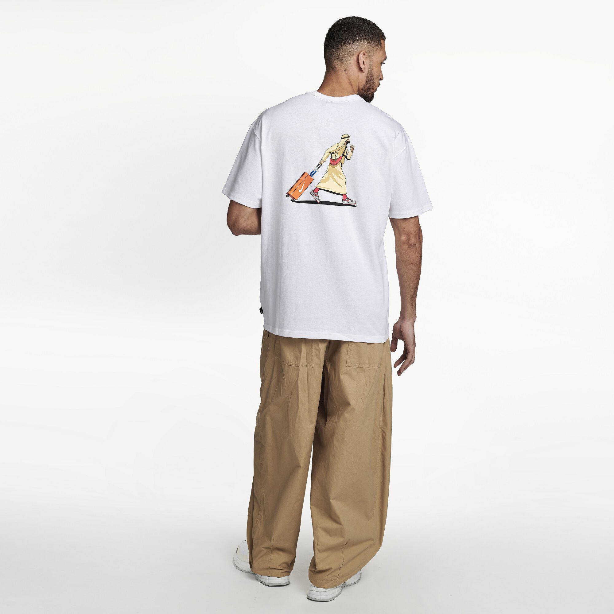 Nike City Tee - Dubai image number 1