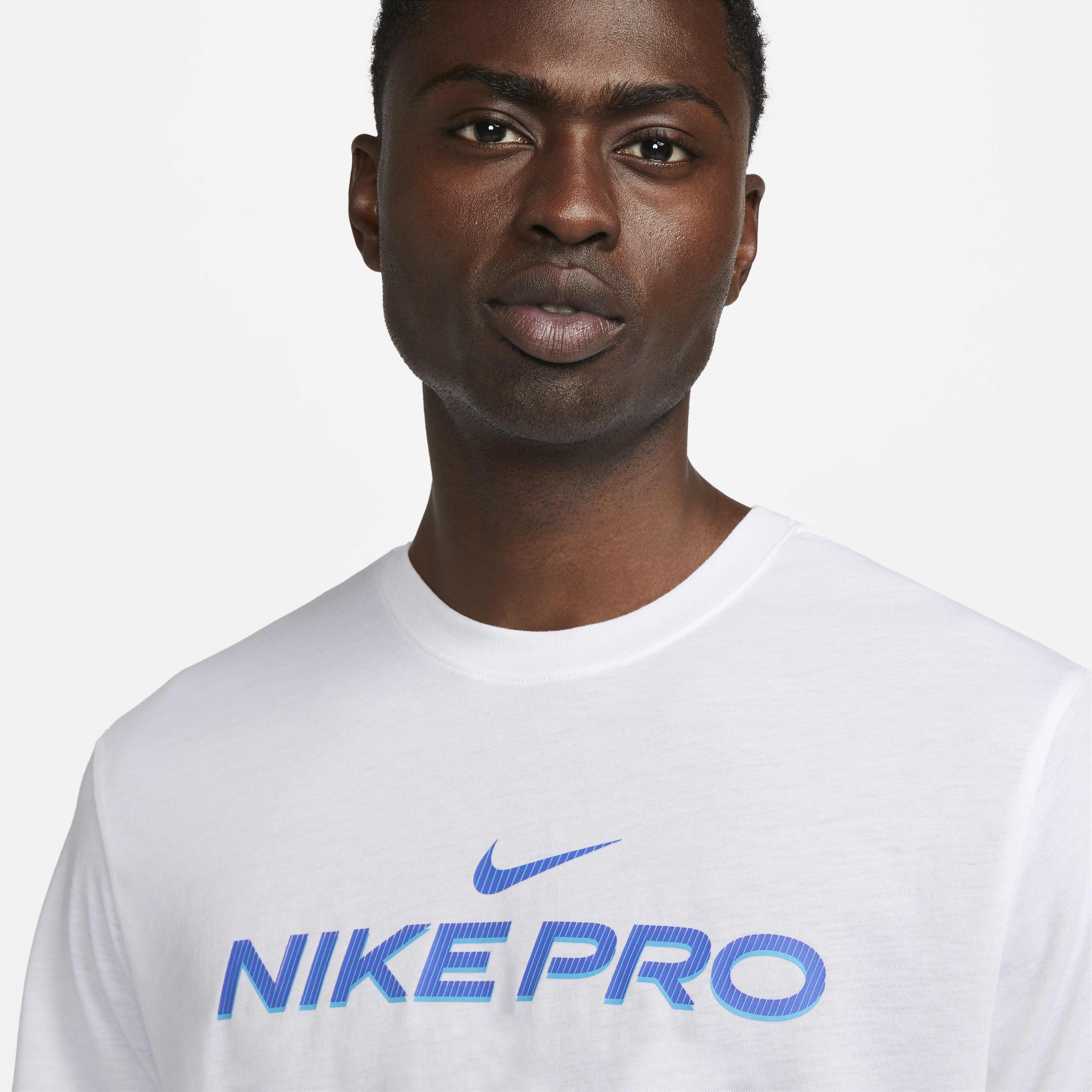 Buy Nike Dri FIT Men s Fitness T Shirt White Nike Kuwait Official
