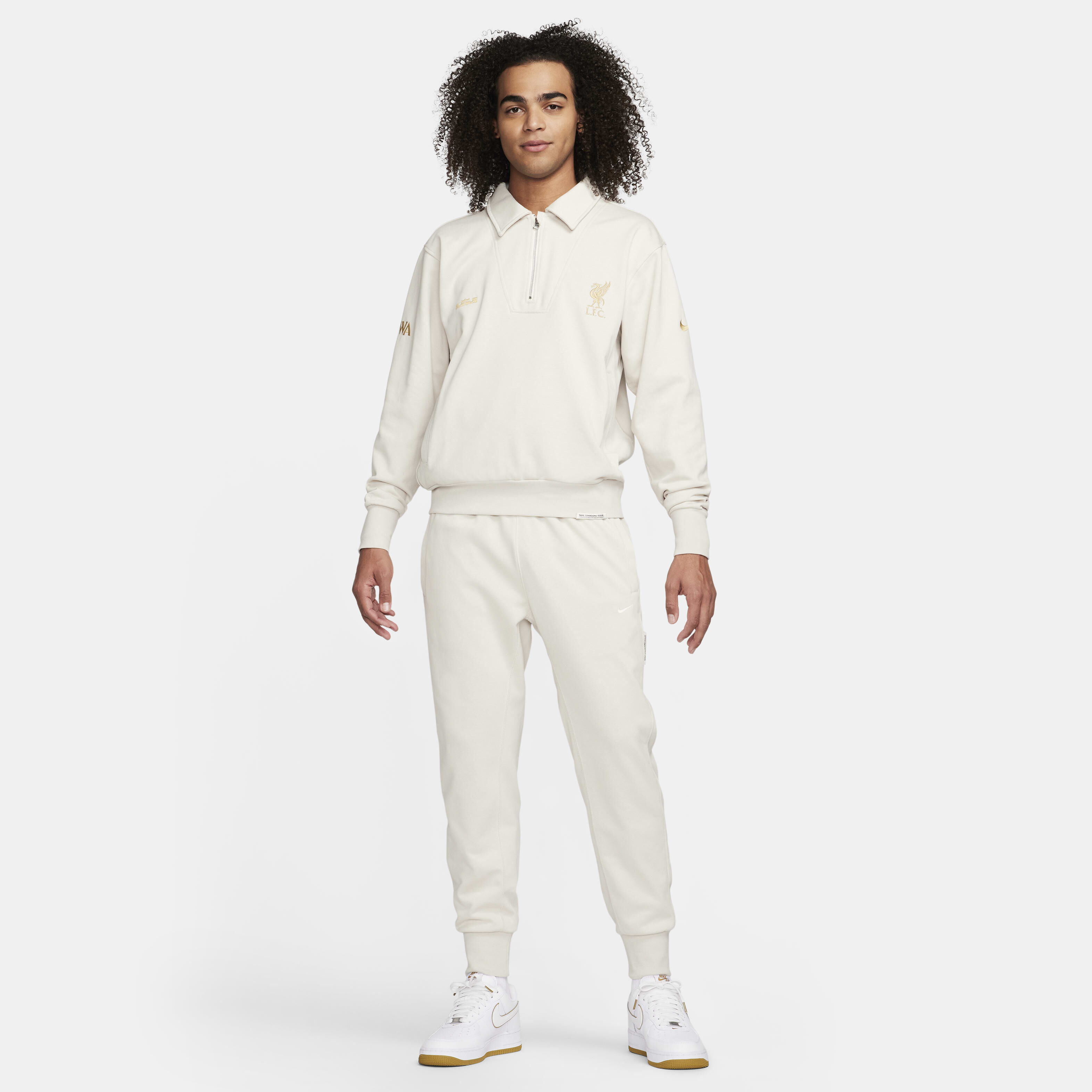 LeBron James x Liverpool F.C. image number 11