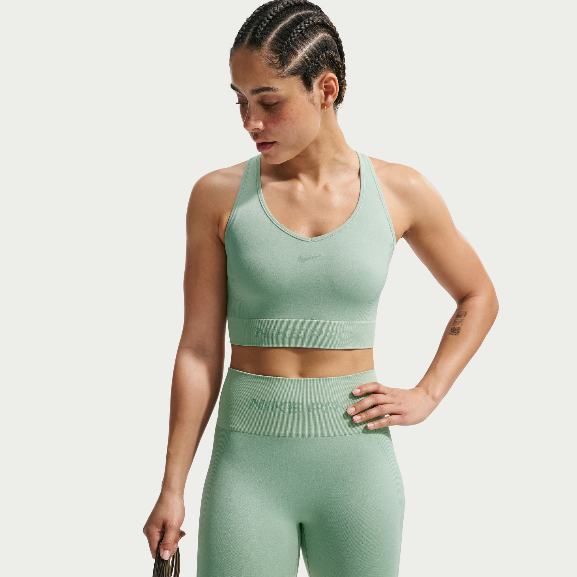 Nike Pro Seamless image number 4