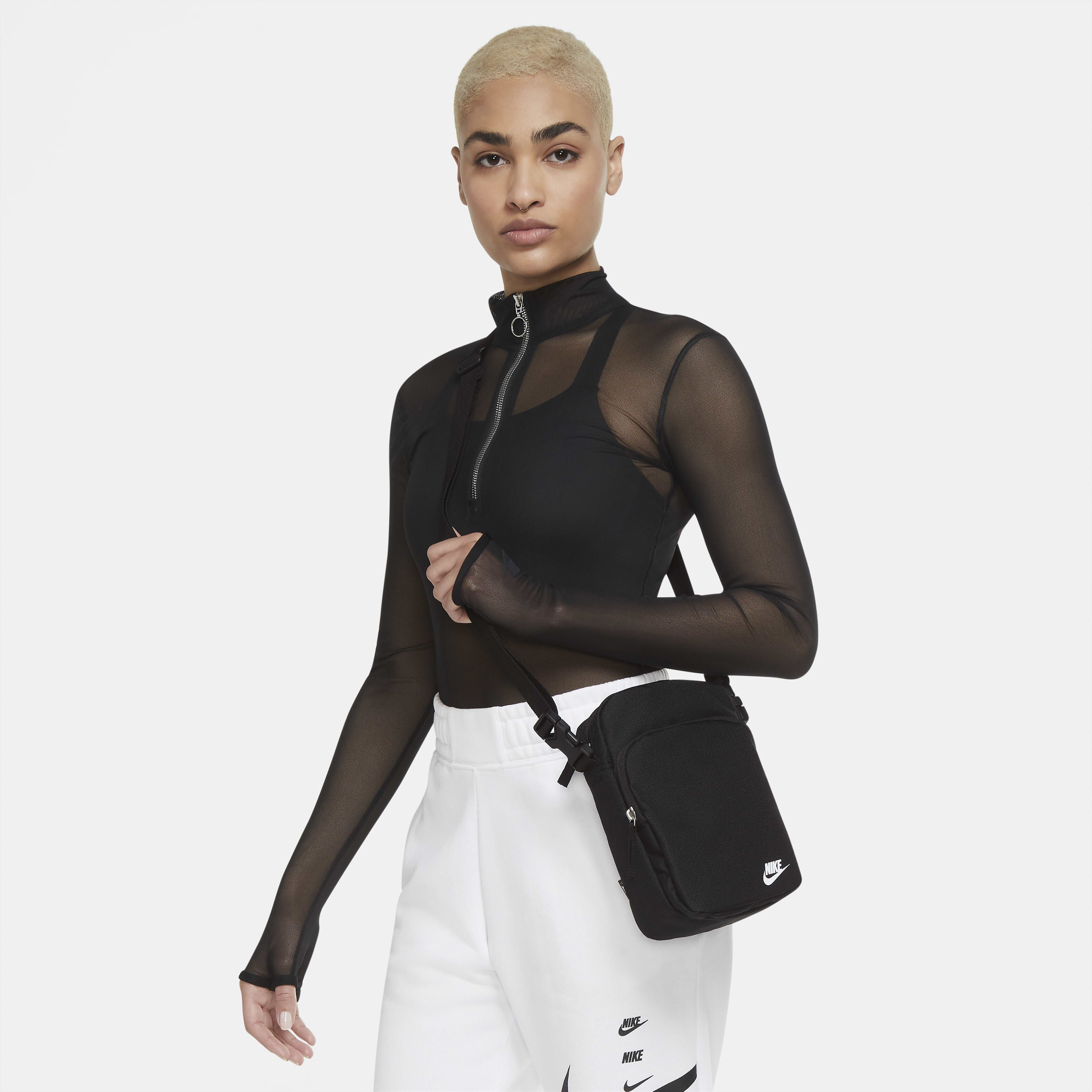 Nike heritage cross body bag top