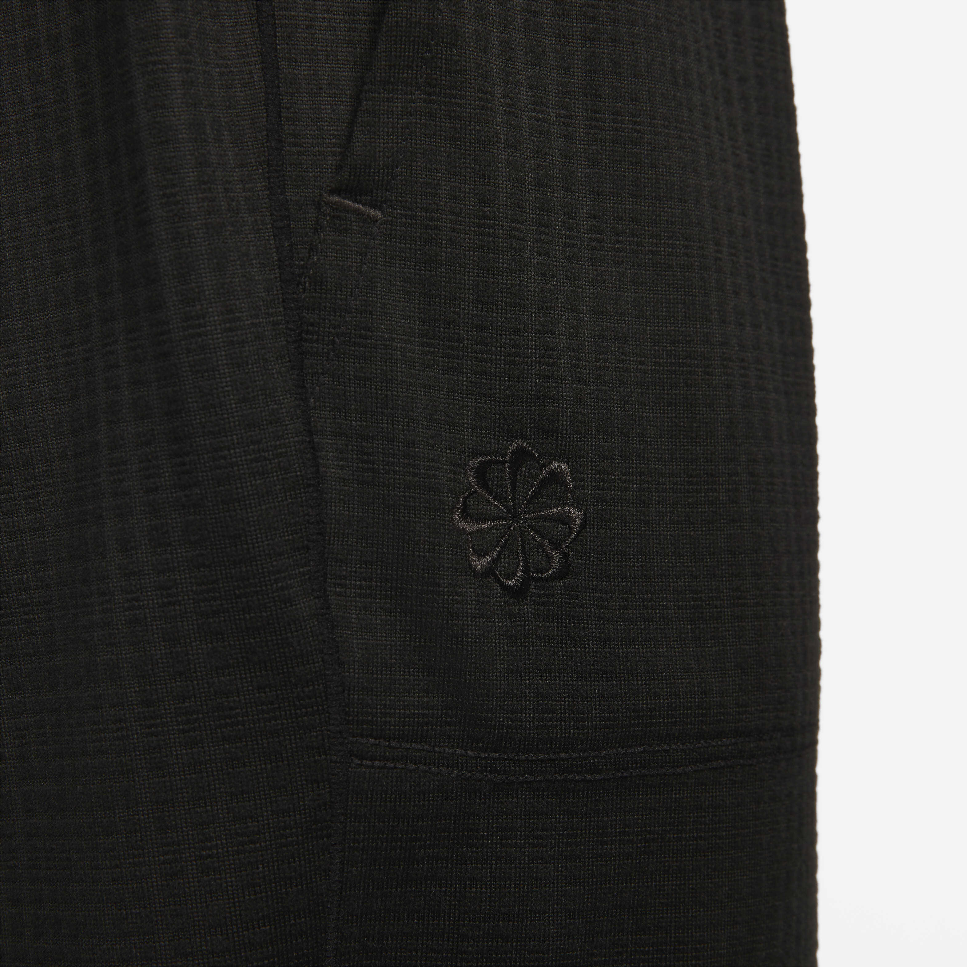 نايكي يوغا image number 3