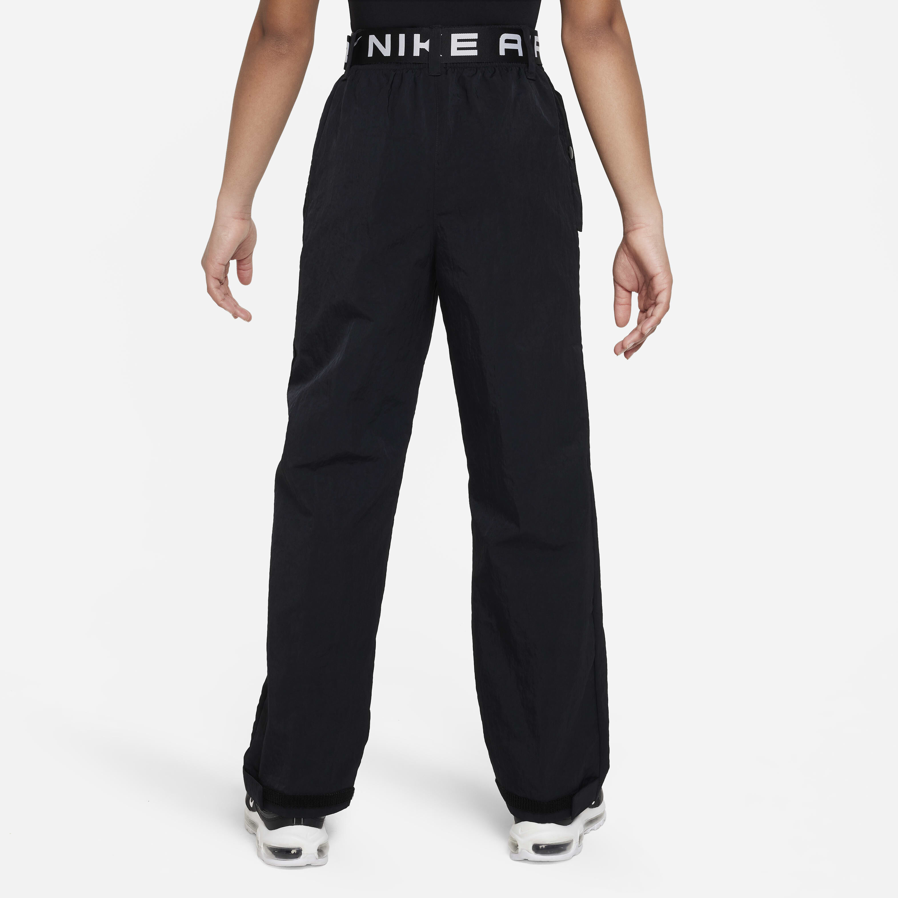 اير image number 1