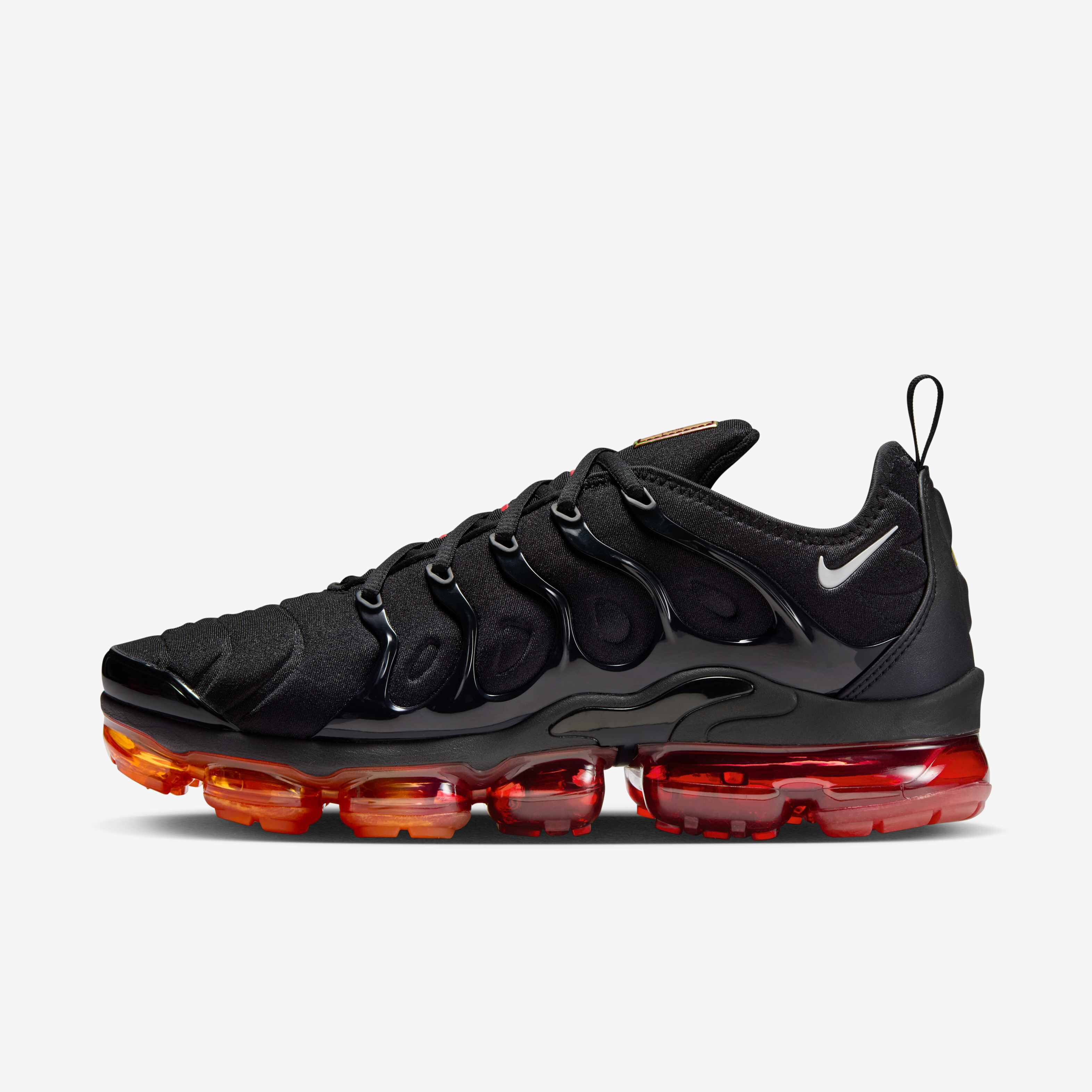 Nike Air VaporMax Plus image number 0