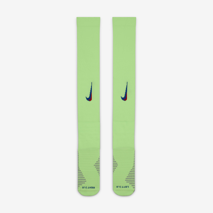 برشلونة 2024/25 سترايك البديل image number 1 برشلونة 2024/25 سترايك البديل image number 1