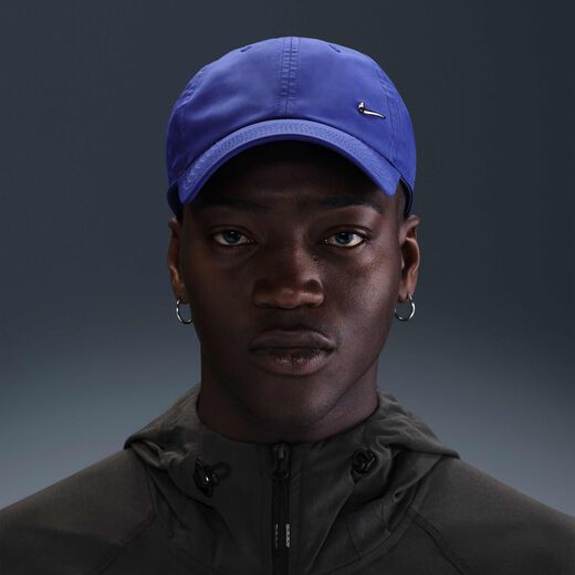 Women's Caps-Nike, Nike Dri-FIT Club, Unstructured Metal Swoosh Cap