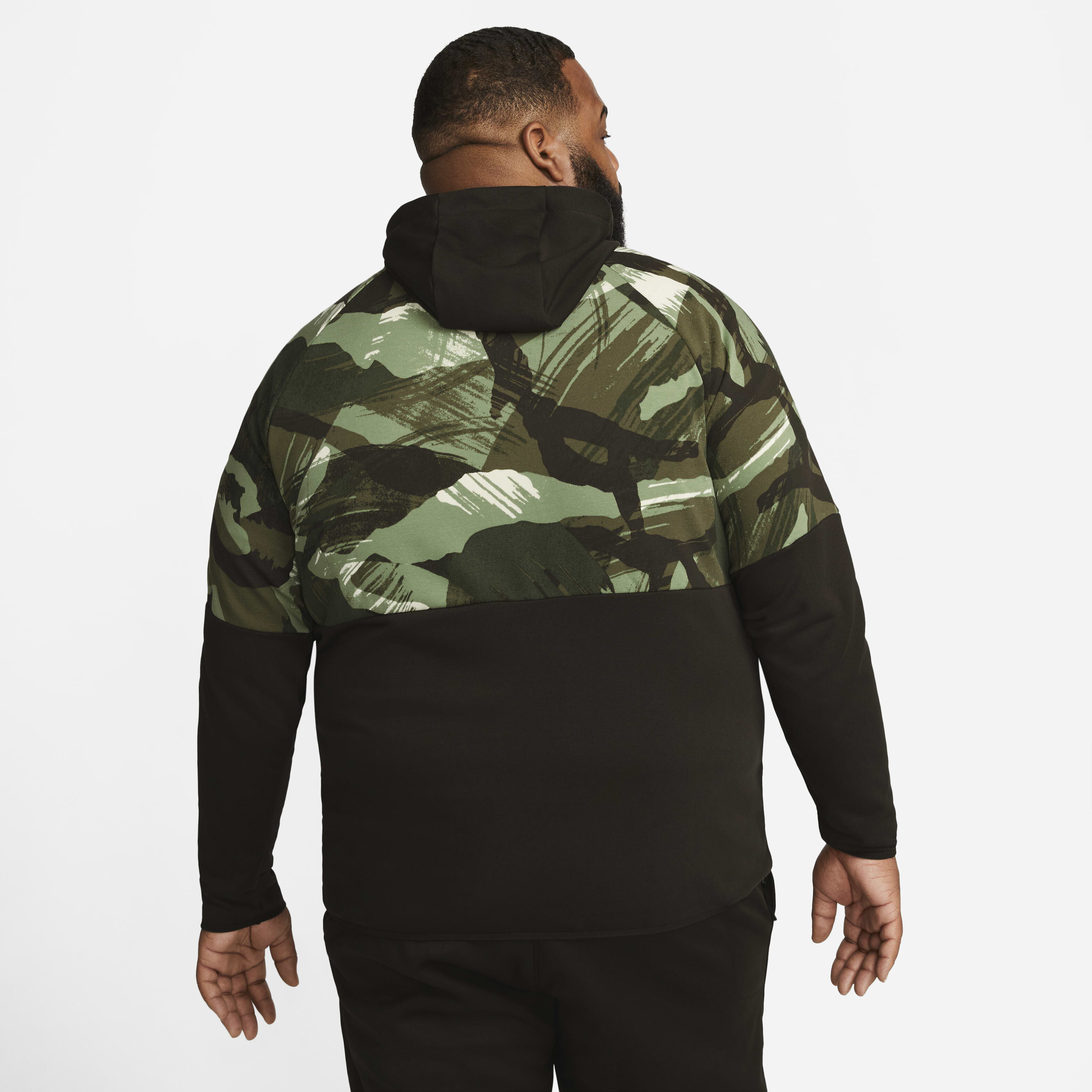 Nike Dri-FIT Fleece image number 8