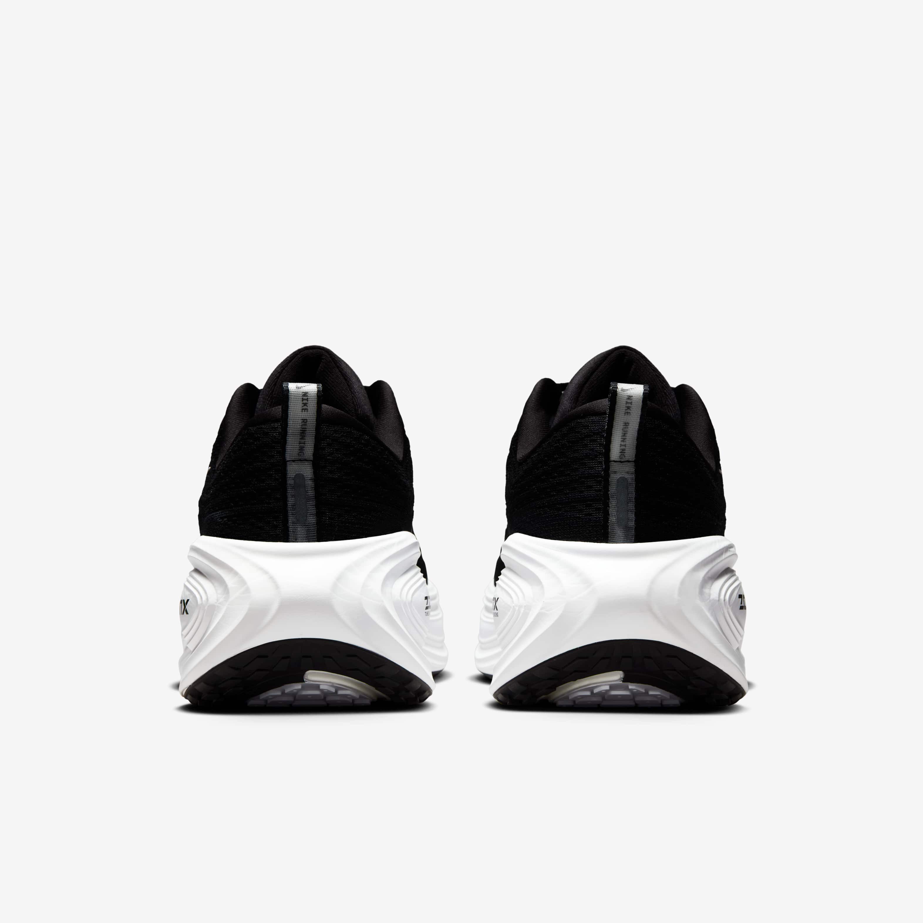 Nike Vomero Plus image number 5