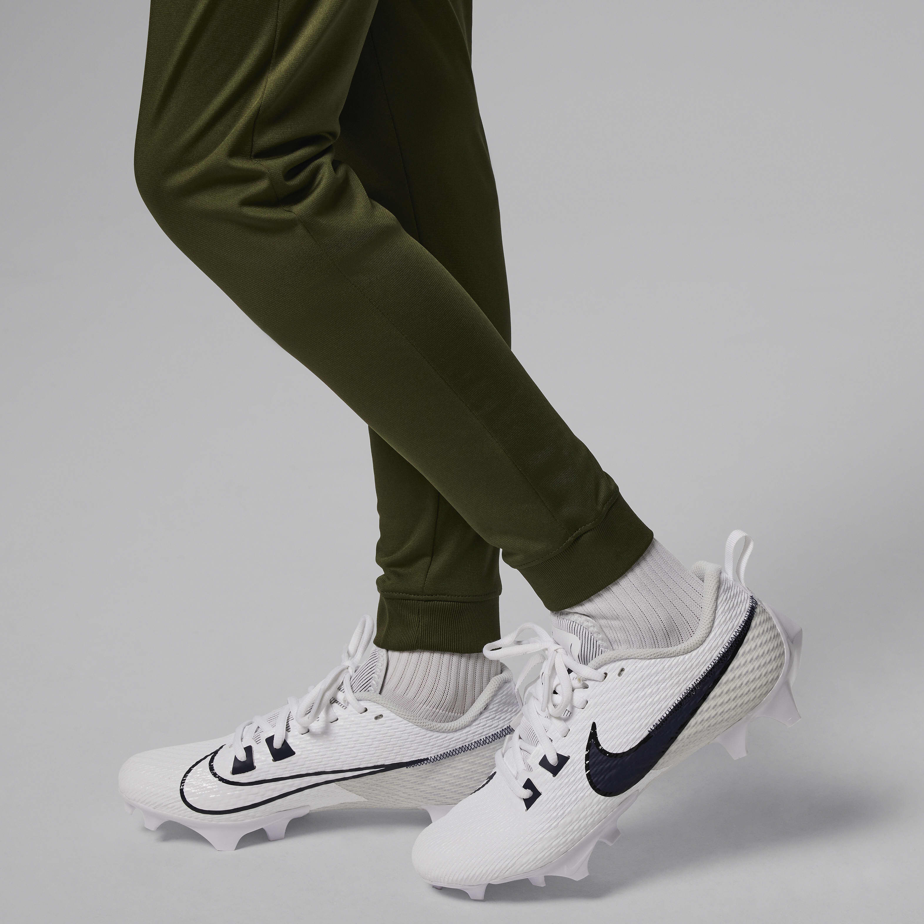 Paris Saint-Germain Strike Fourth image number 10