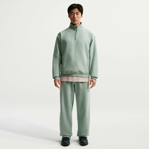 نايكي سولو سووش