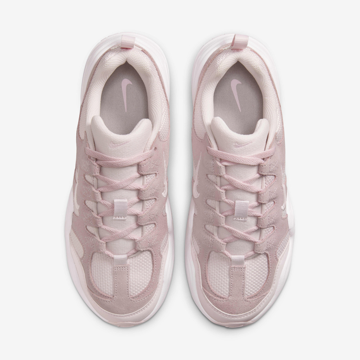 نايكي تيك هيرا image number 3 نايكي تيك هيرا image number 3