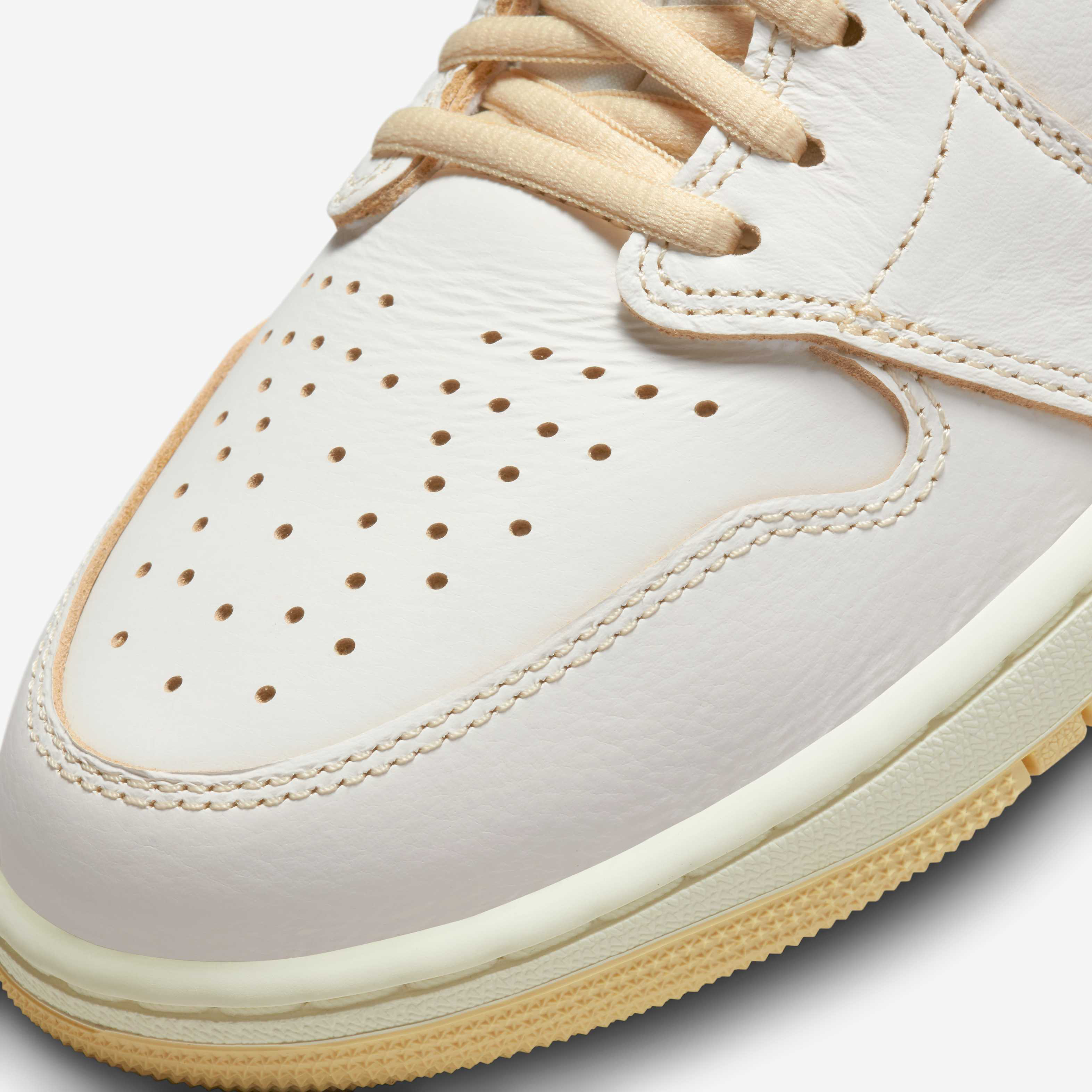 Air Jordan 1 Retro High OG Craft image number 6