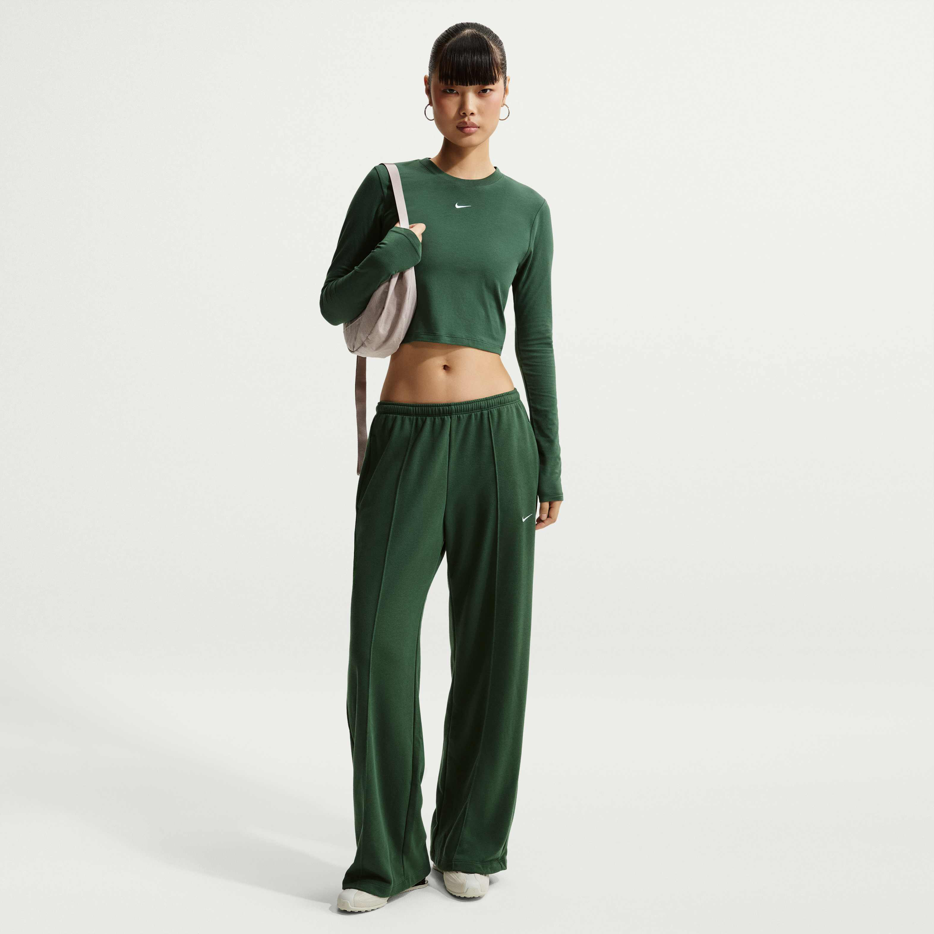 نايكي سبورتسوير تشيل نت image number 3