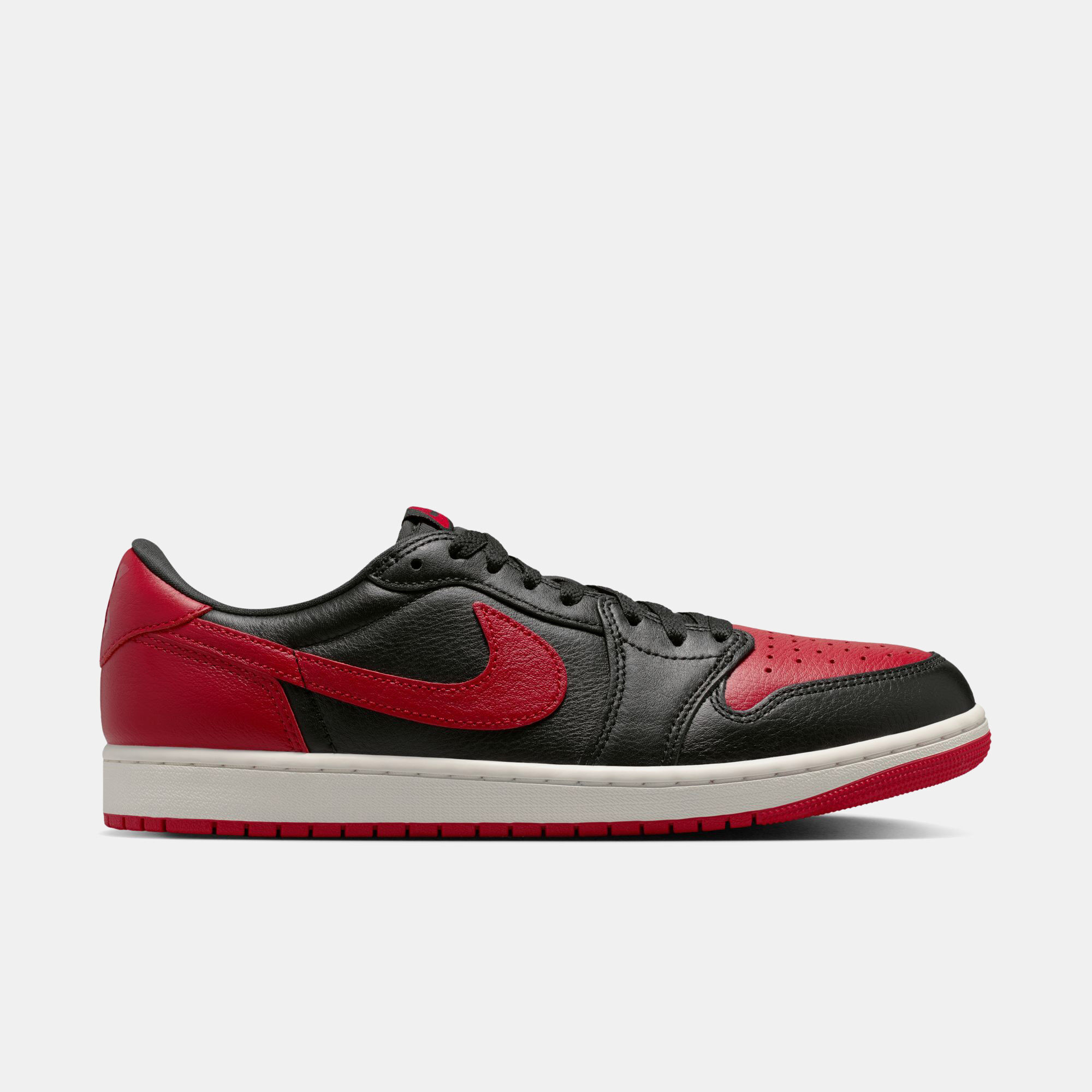 Air Jordan 1 Retro Low OG "Banned" image number 6