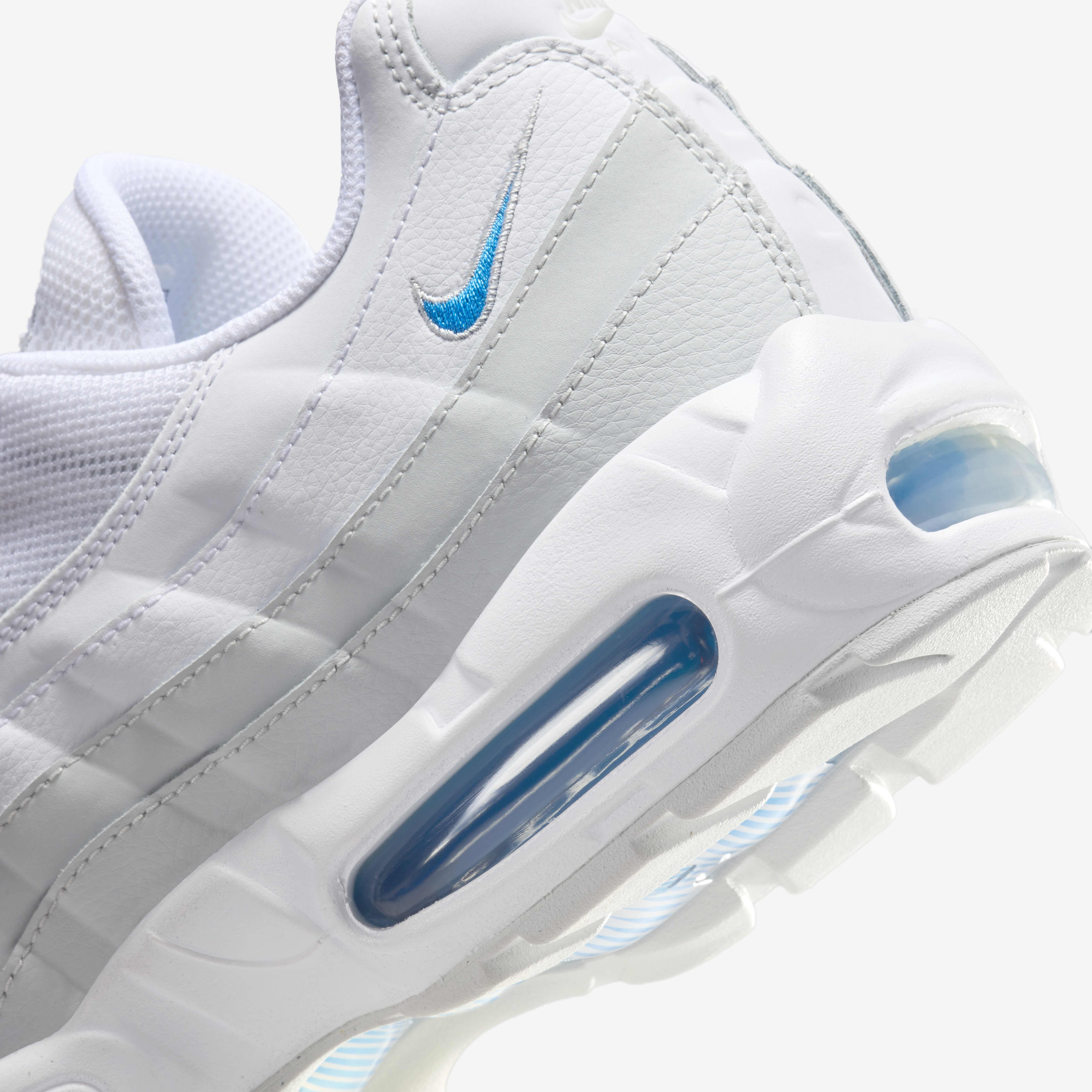 Nike Air Max 95 image number 7
