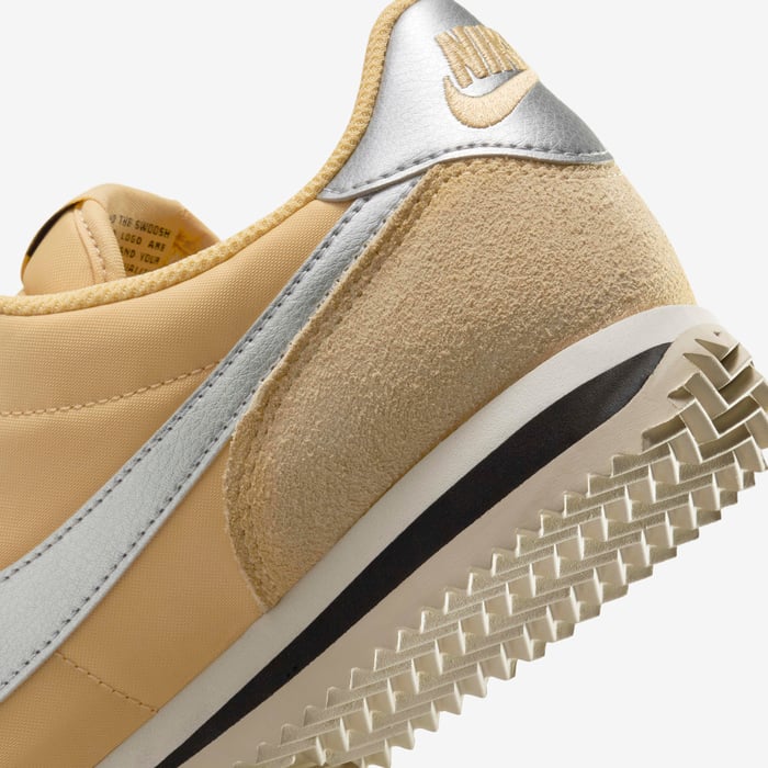 Nike Cortez Textile image number 7 Nike Cortez Textile image number 7