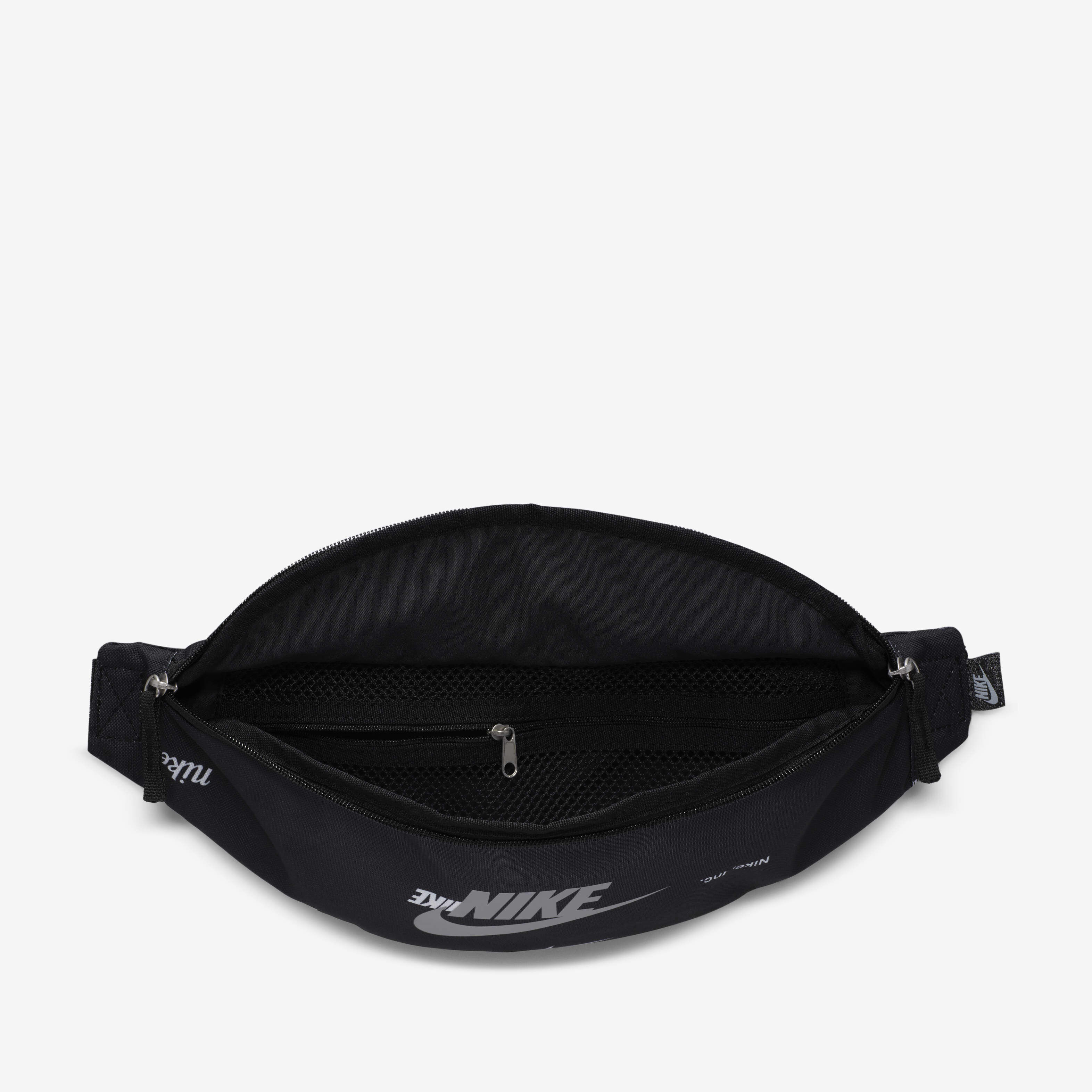 Nike Heritage image number 4