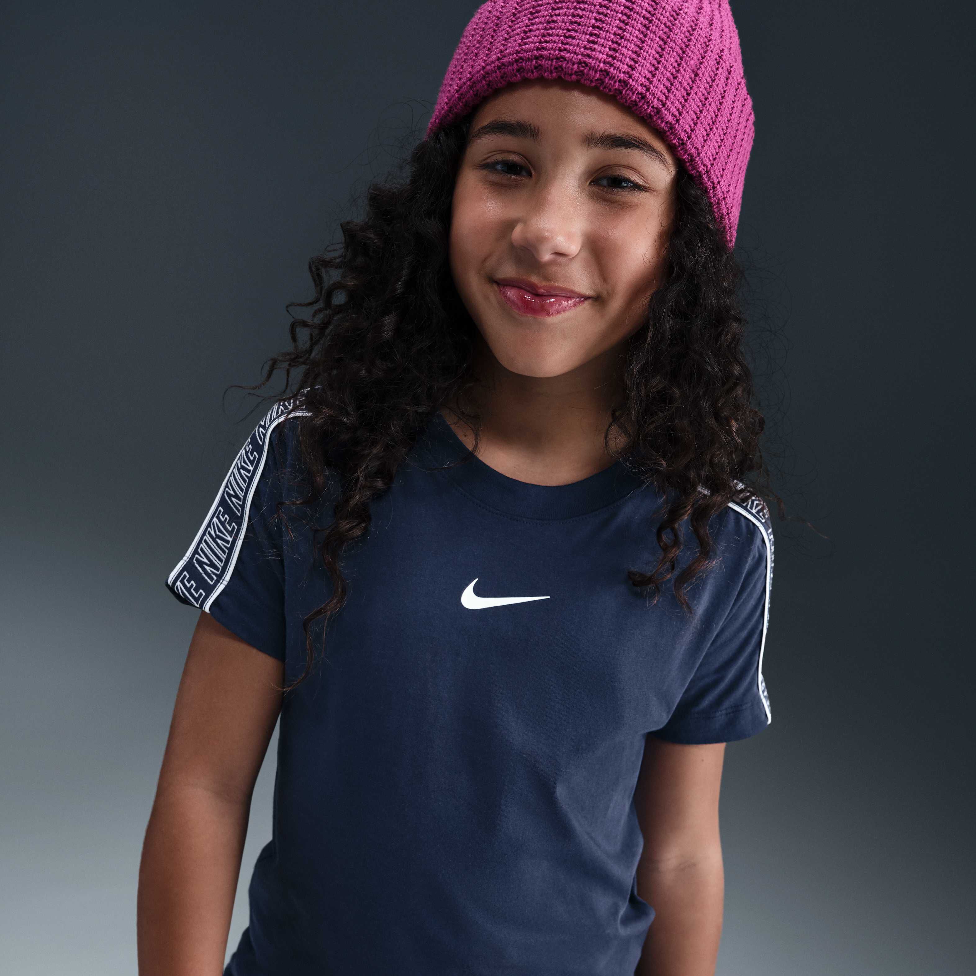 نايكي سبورتسوير image number 0