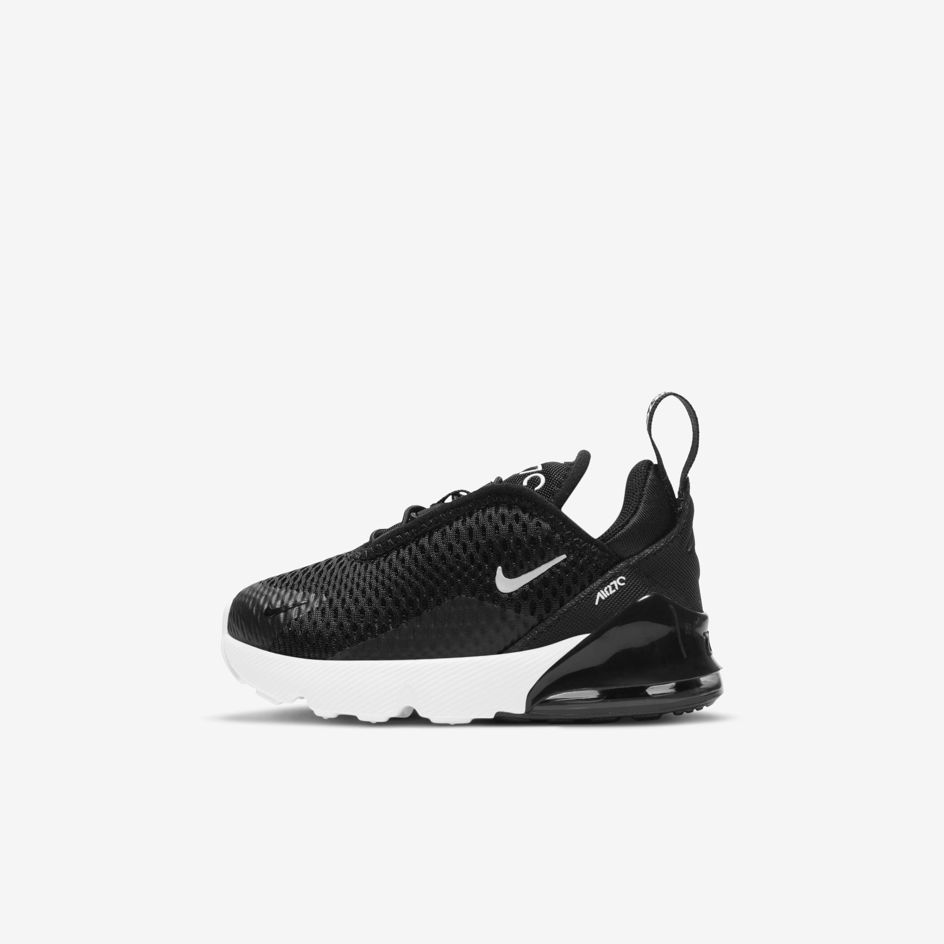 Nike 270 black and white size 4 shop