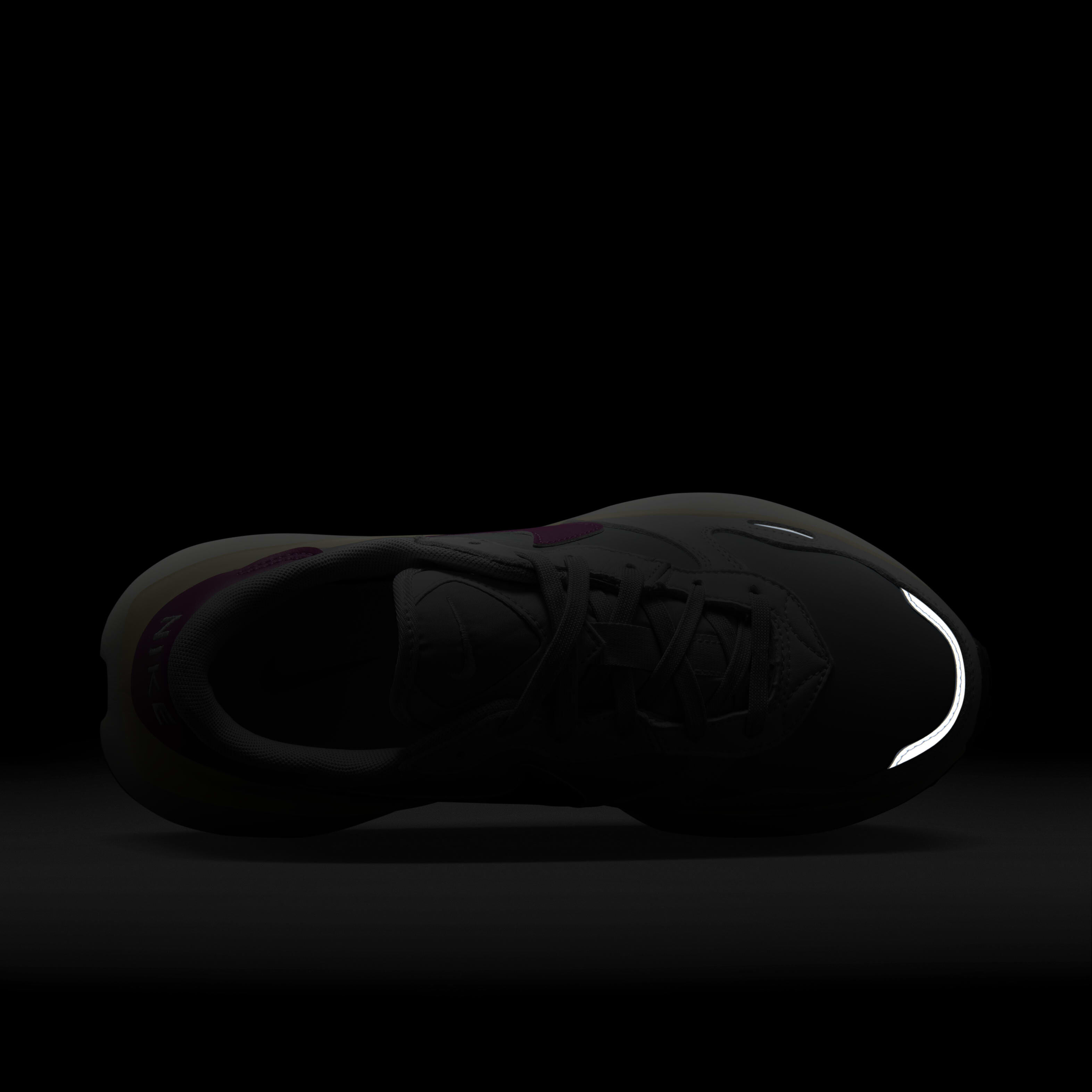 Nike Phoenix Waffle Leather image number 8