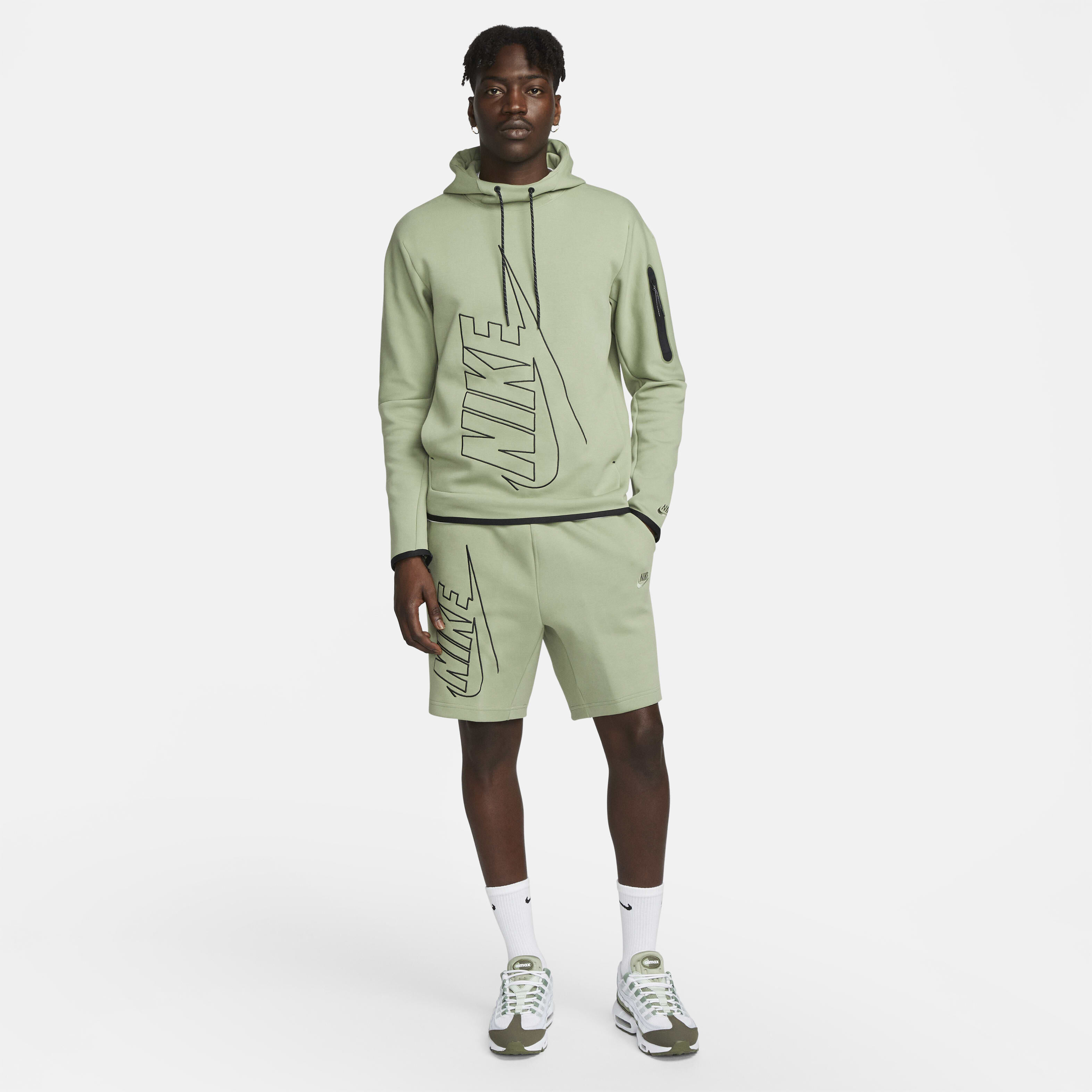 Nike Tech Fleece image number 6