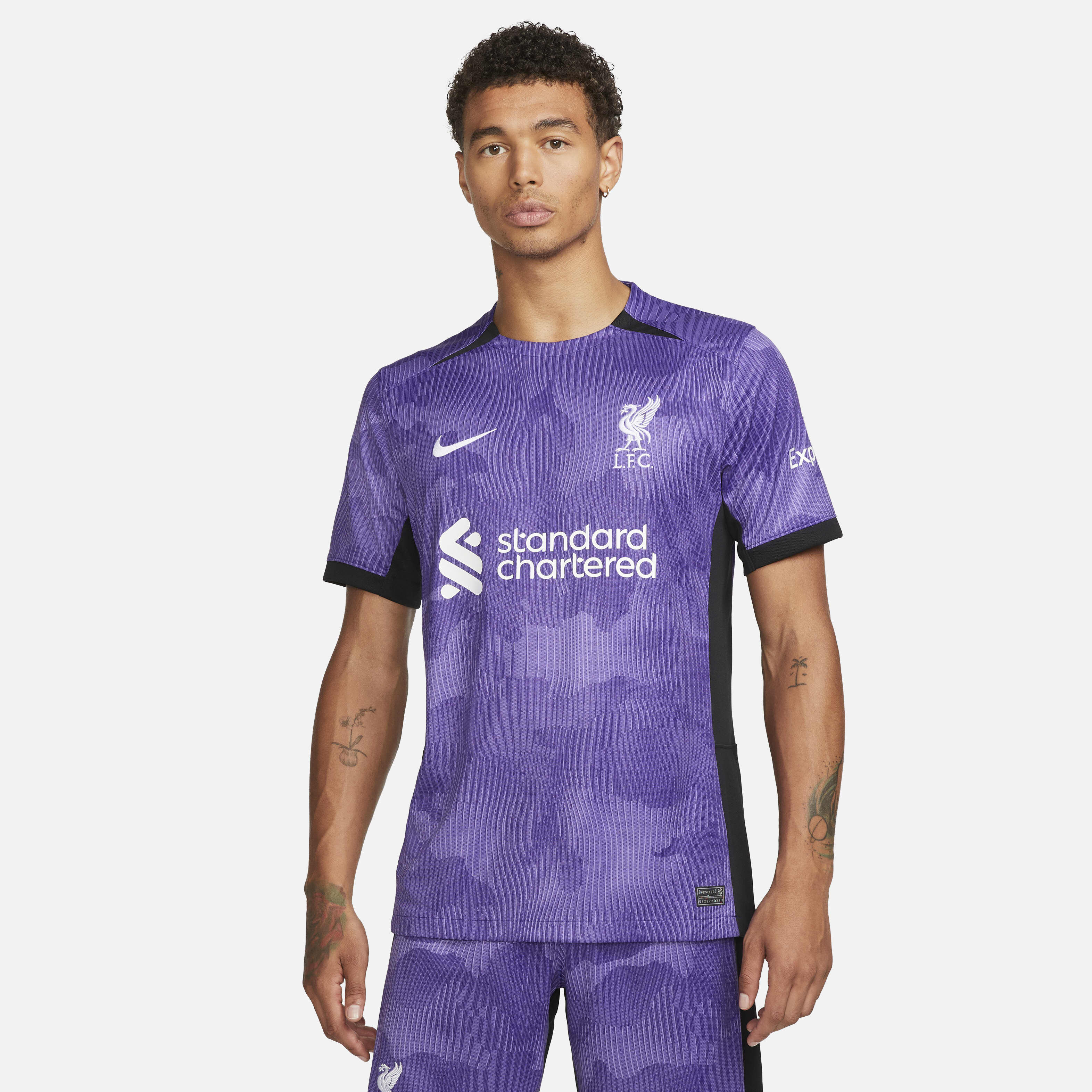 Dw sports liverpool kit clearance