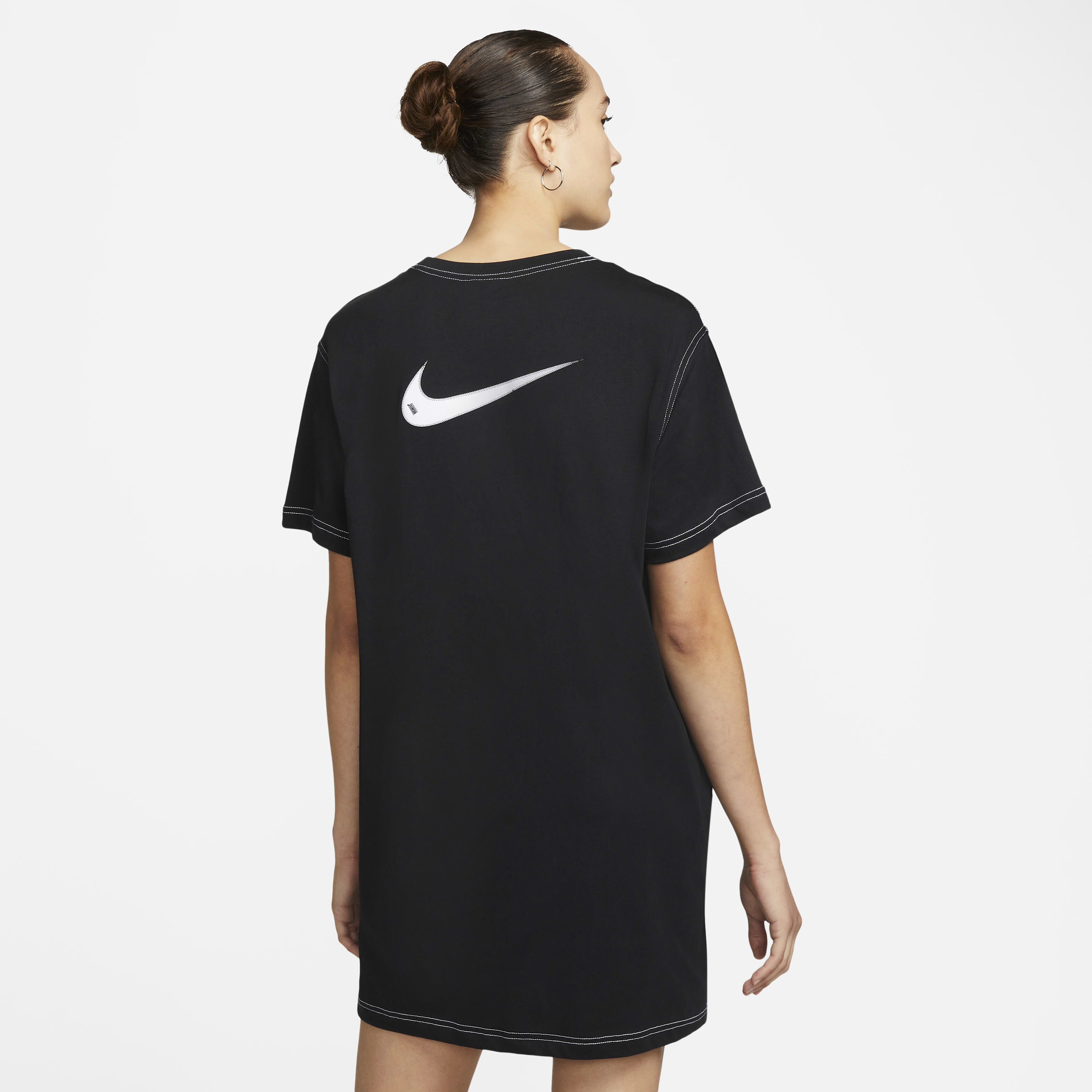 Nike Sportswear Swoosh image number 1