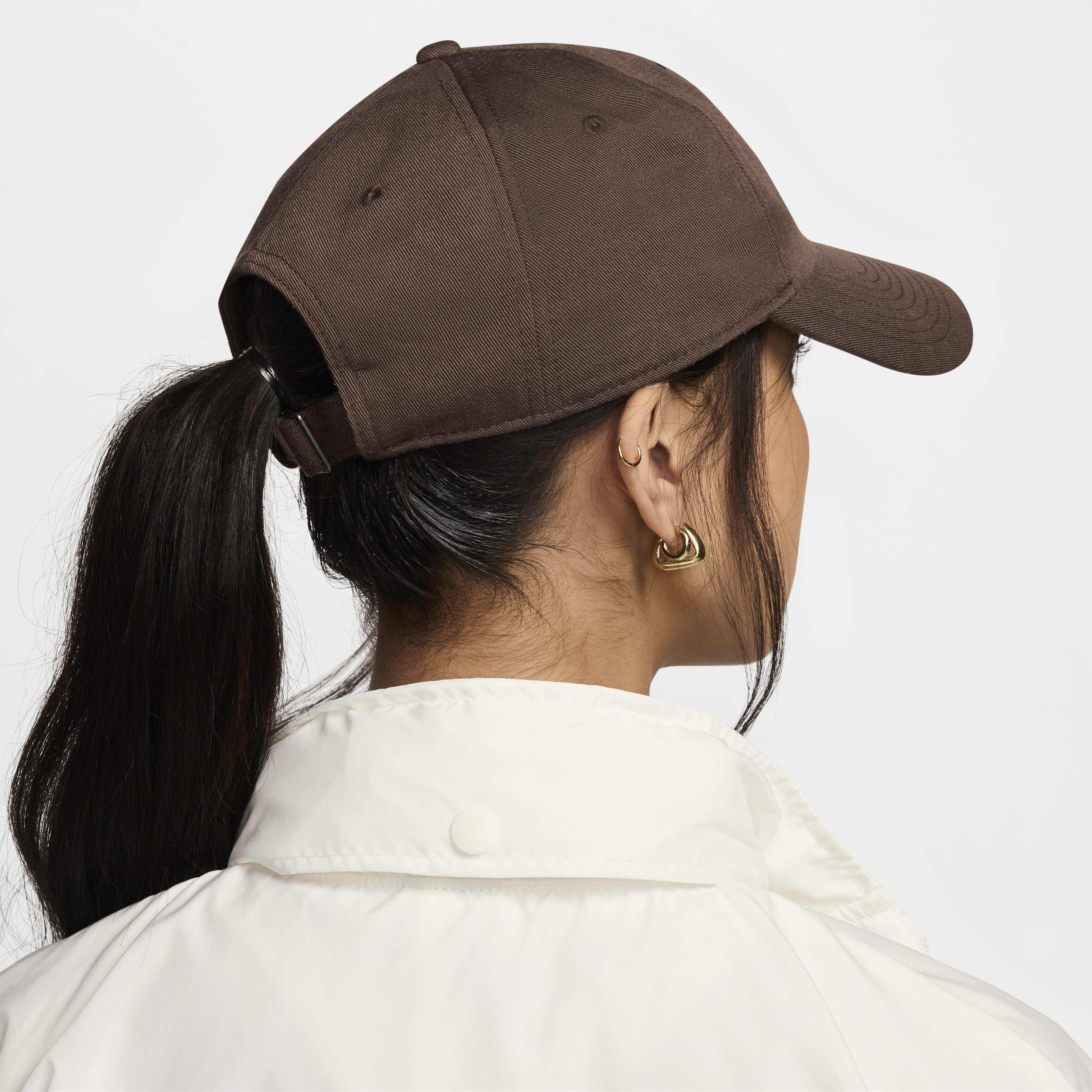 nike ponytail cap