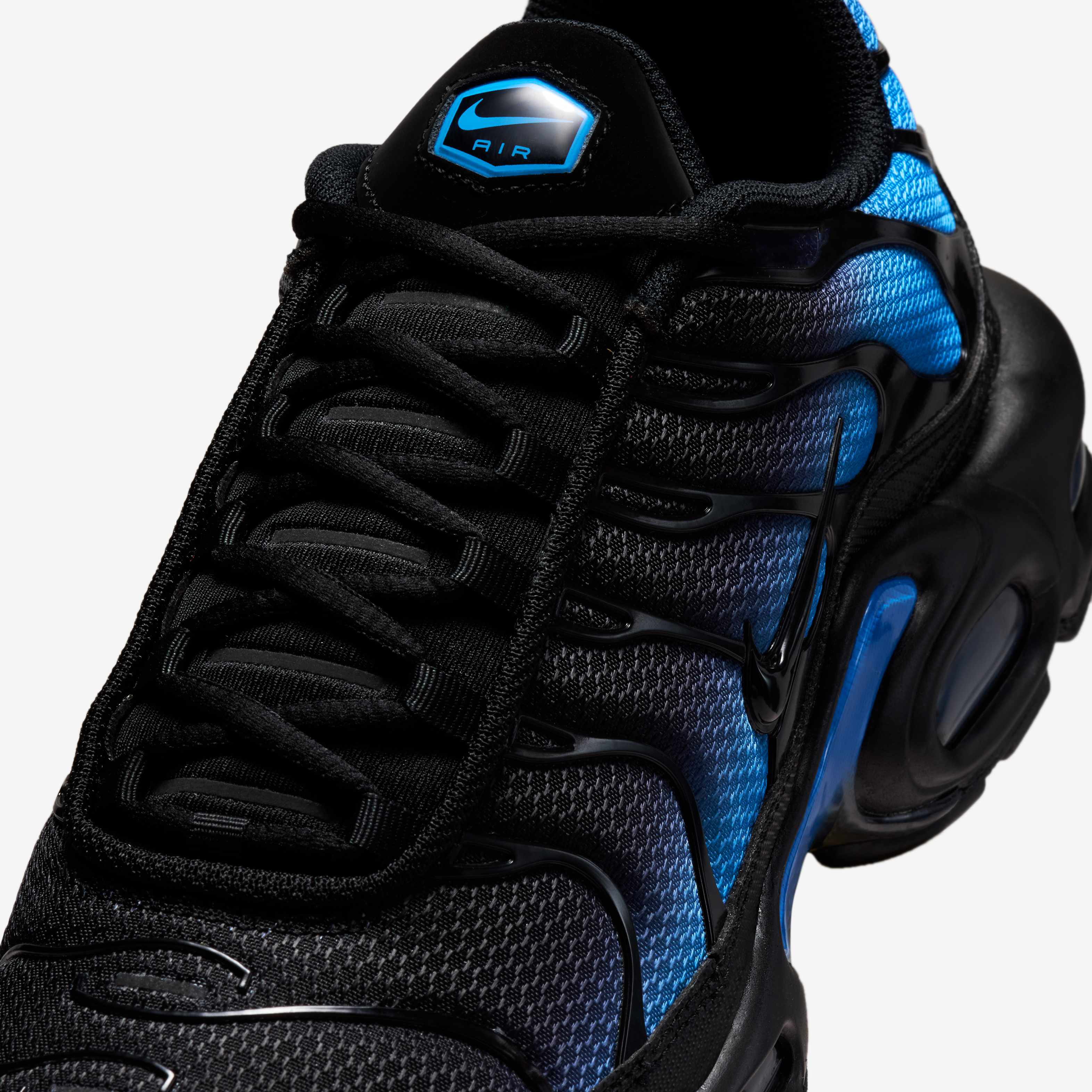 Nike Air Max Plus image number 6