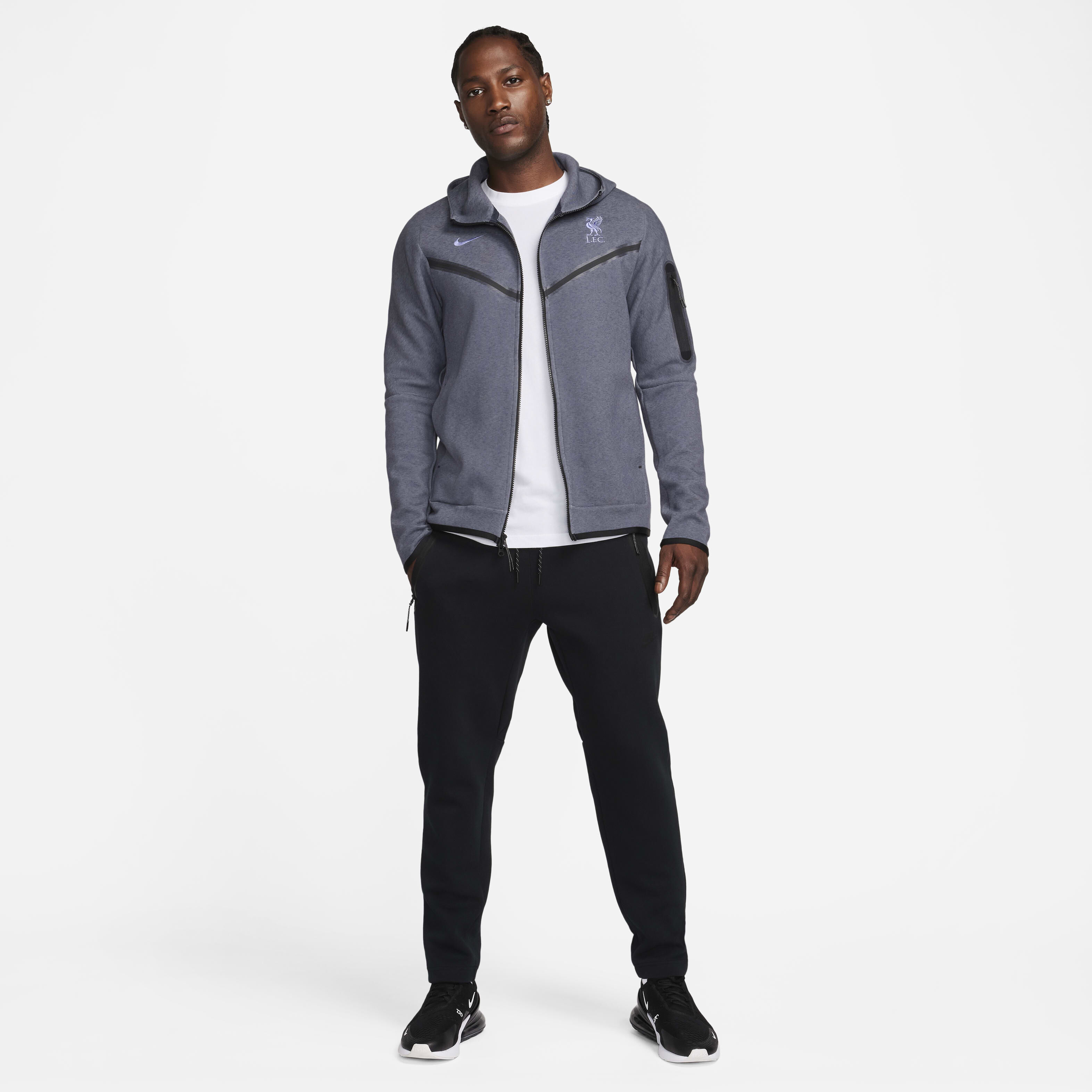Nike Liverpool FC Tech Fleece ナイキテックフリース Liverpool FC Tech Fleece Windrunner Men's Full-Zip Hoodie