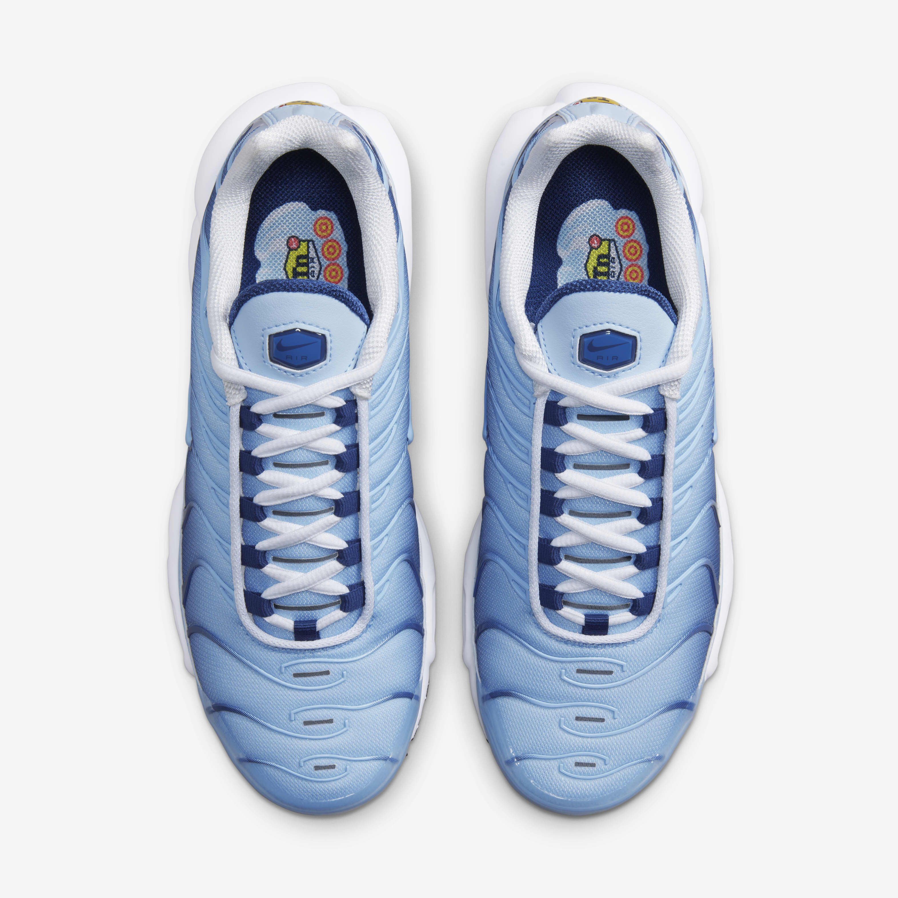 Nike Air Max Plus image number 3